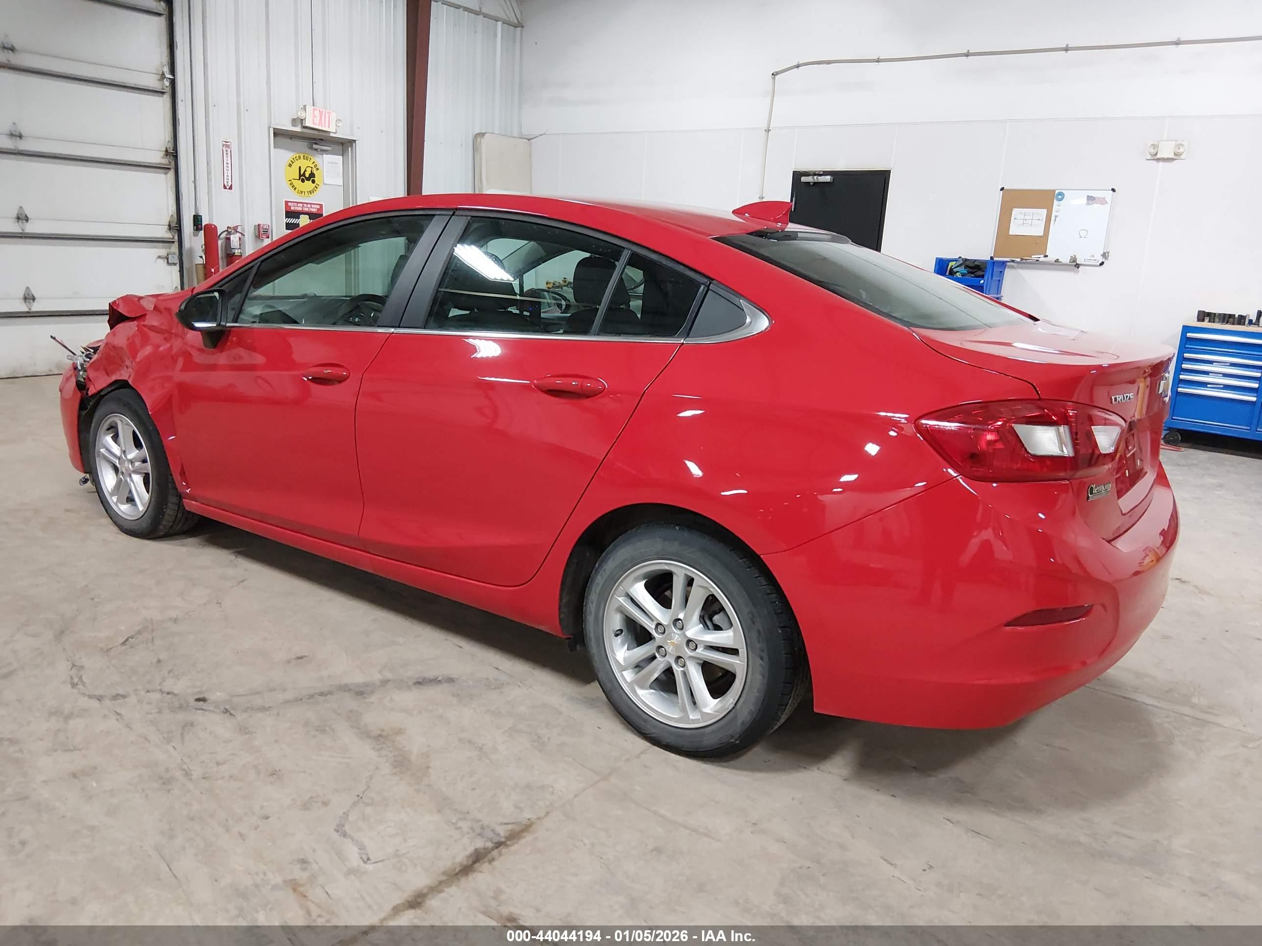 CHEVROLET CRUZE image 3
