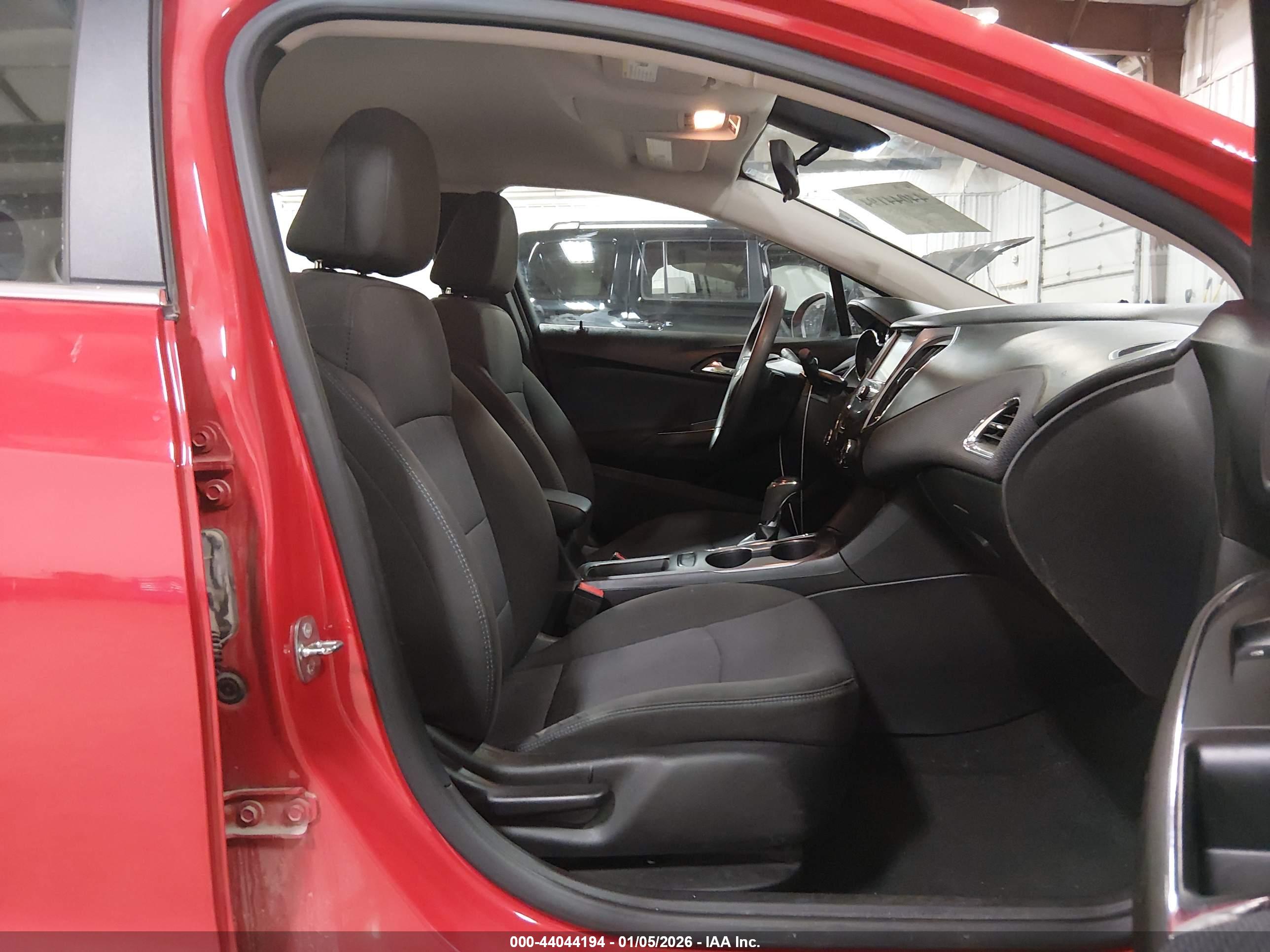 CHEVROLET CRUZE image 5