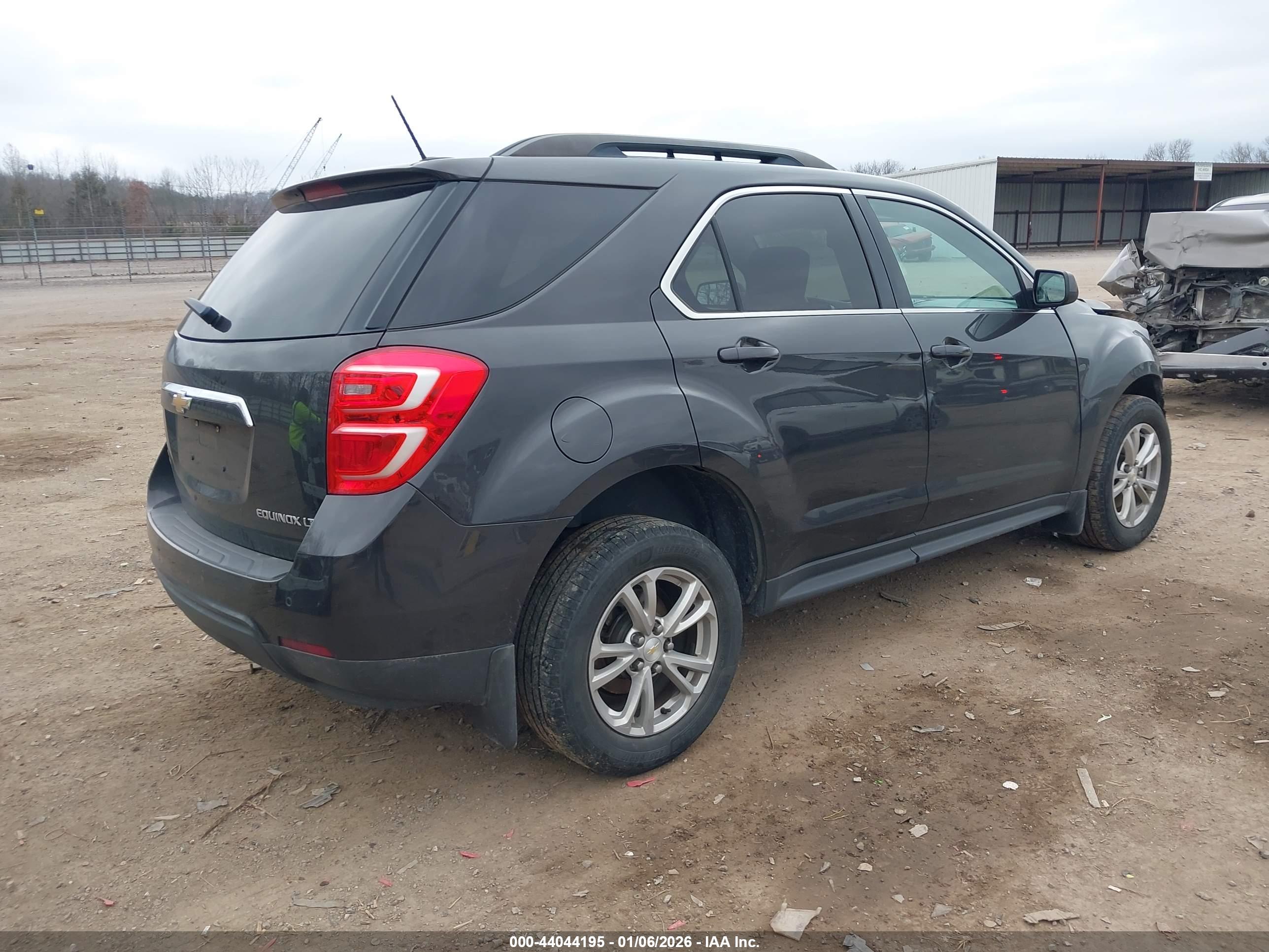 CHEVROLET EQUINOX image 4