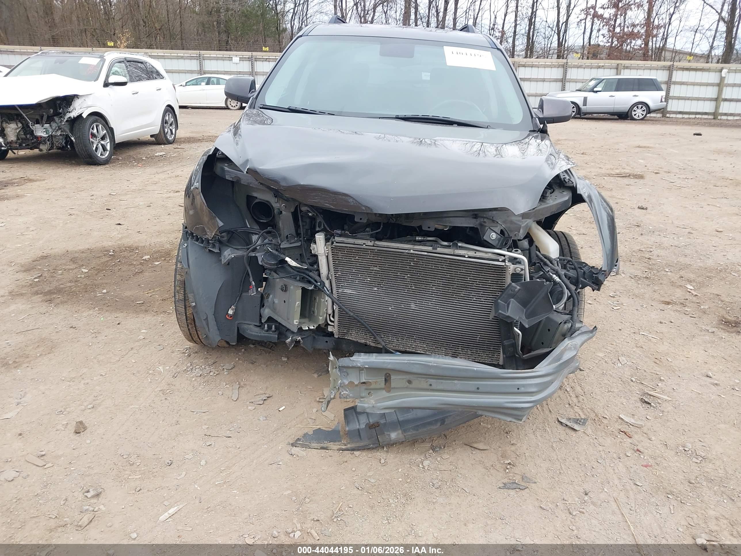 CHEVROLET EQUINOX image 6