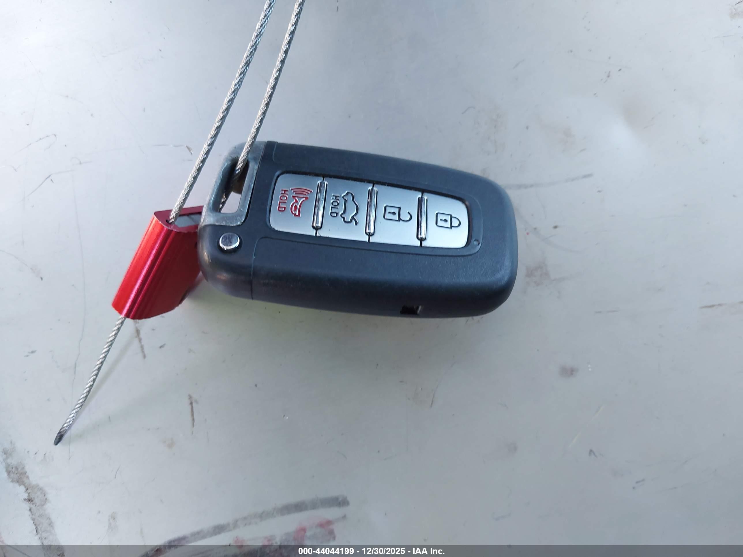 HYUNDAI SONATA image 11