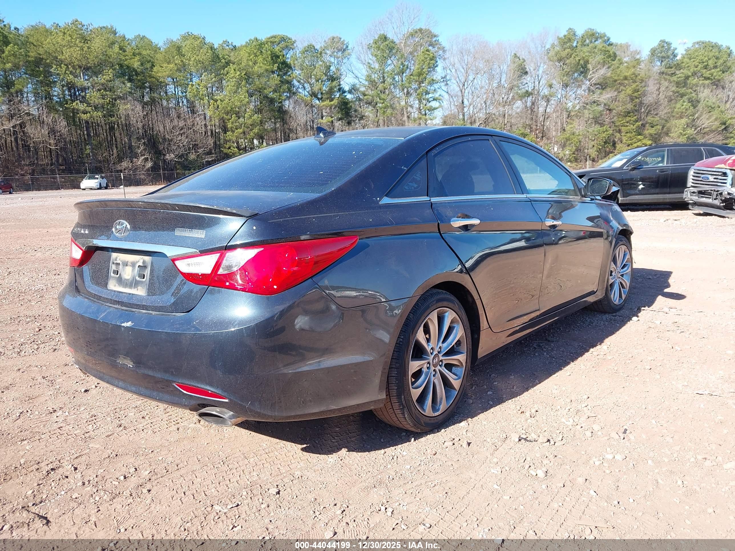 HYUNDAI SONATA image 4