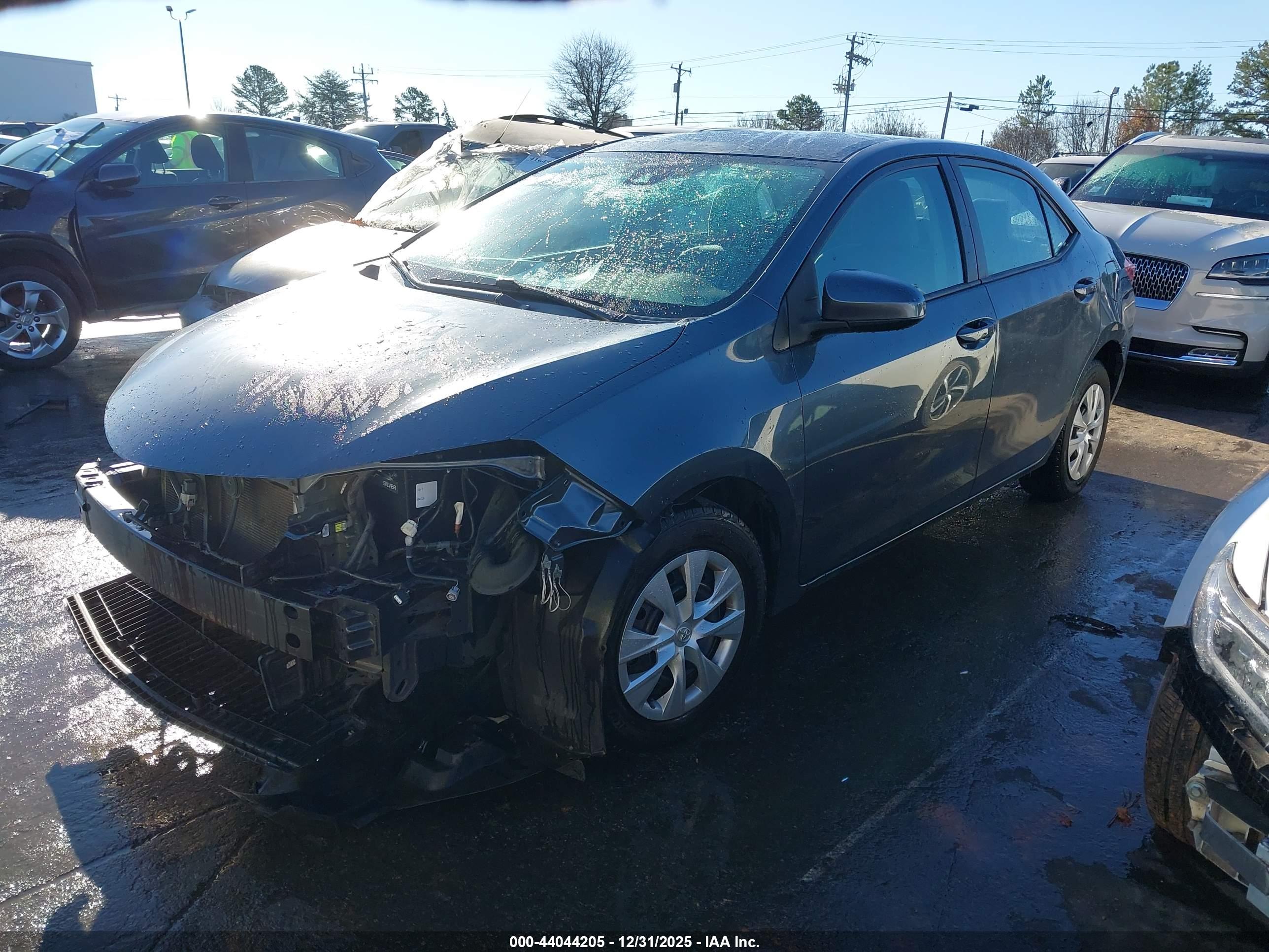 TOYOTA COROLLA image 2