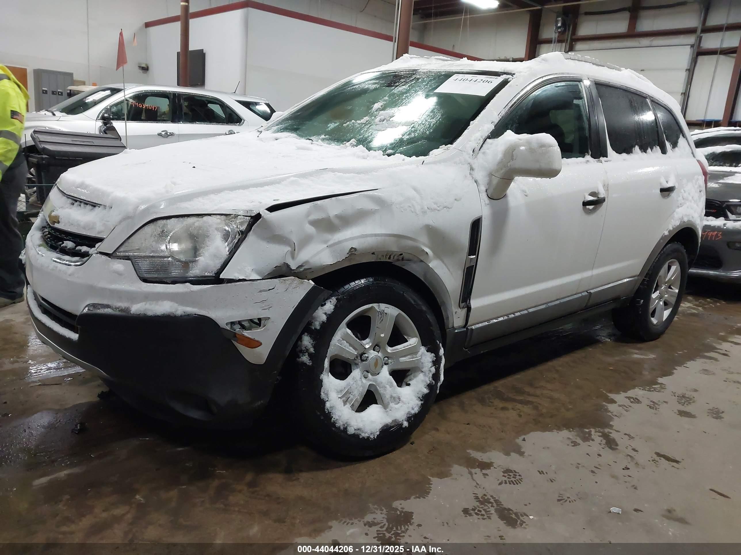 CHEVROLET CAPTIVA image 2