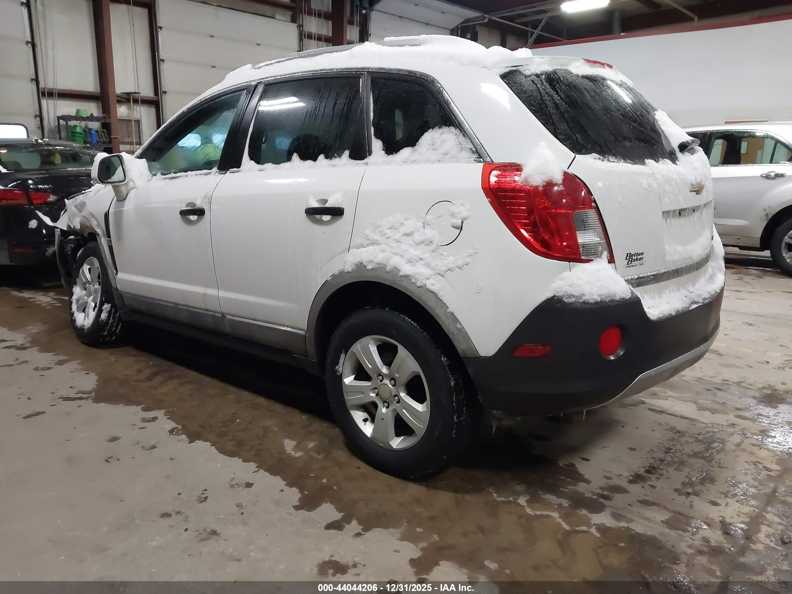 CHEVROLET CAPTIVA image 3