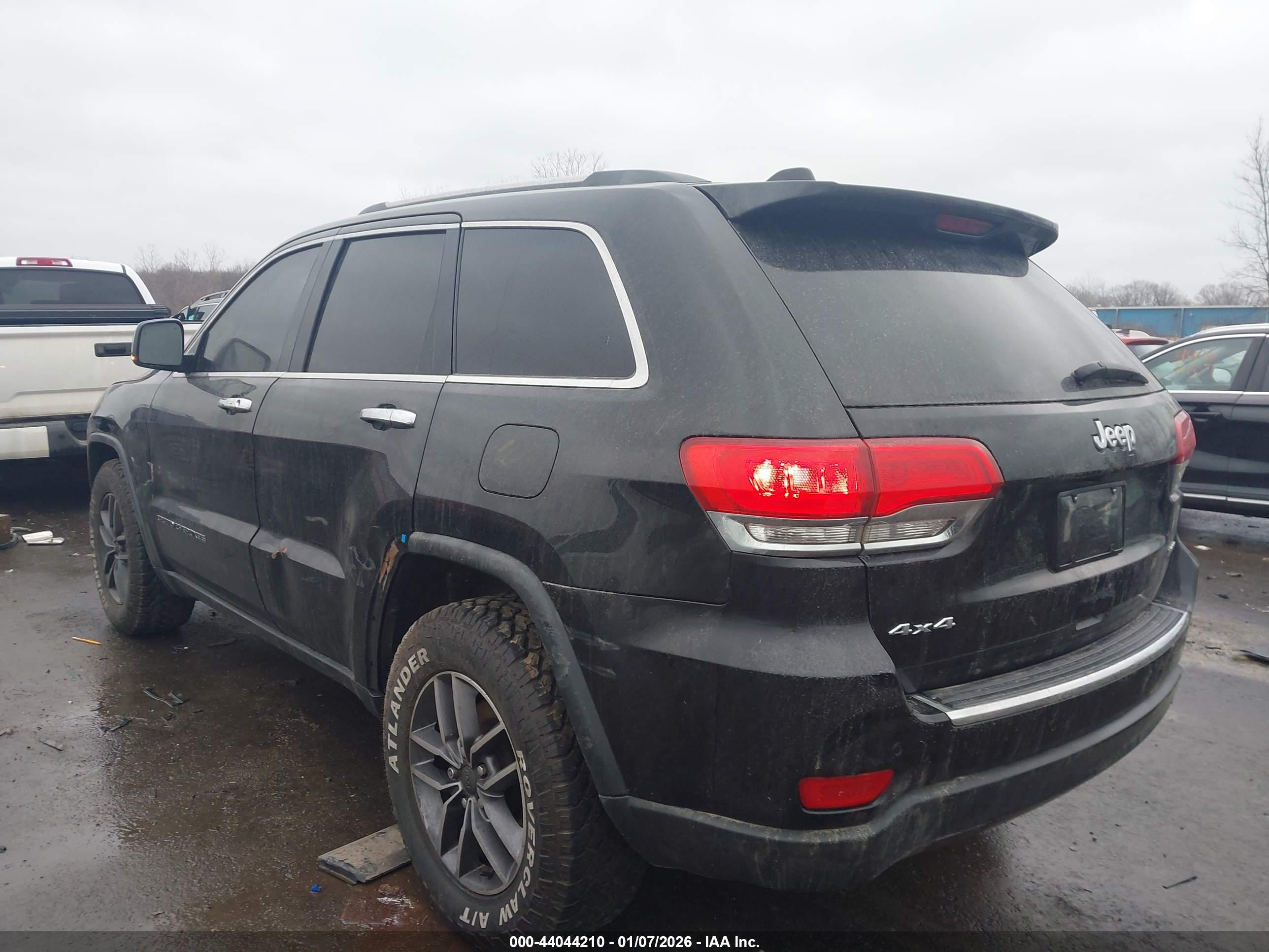 JEEP GRAND image 3