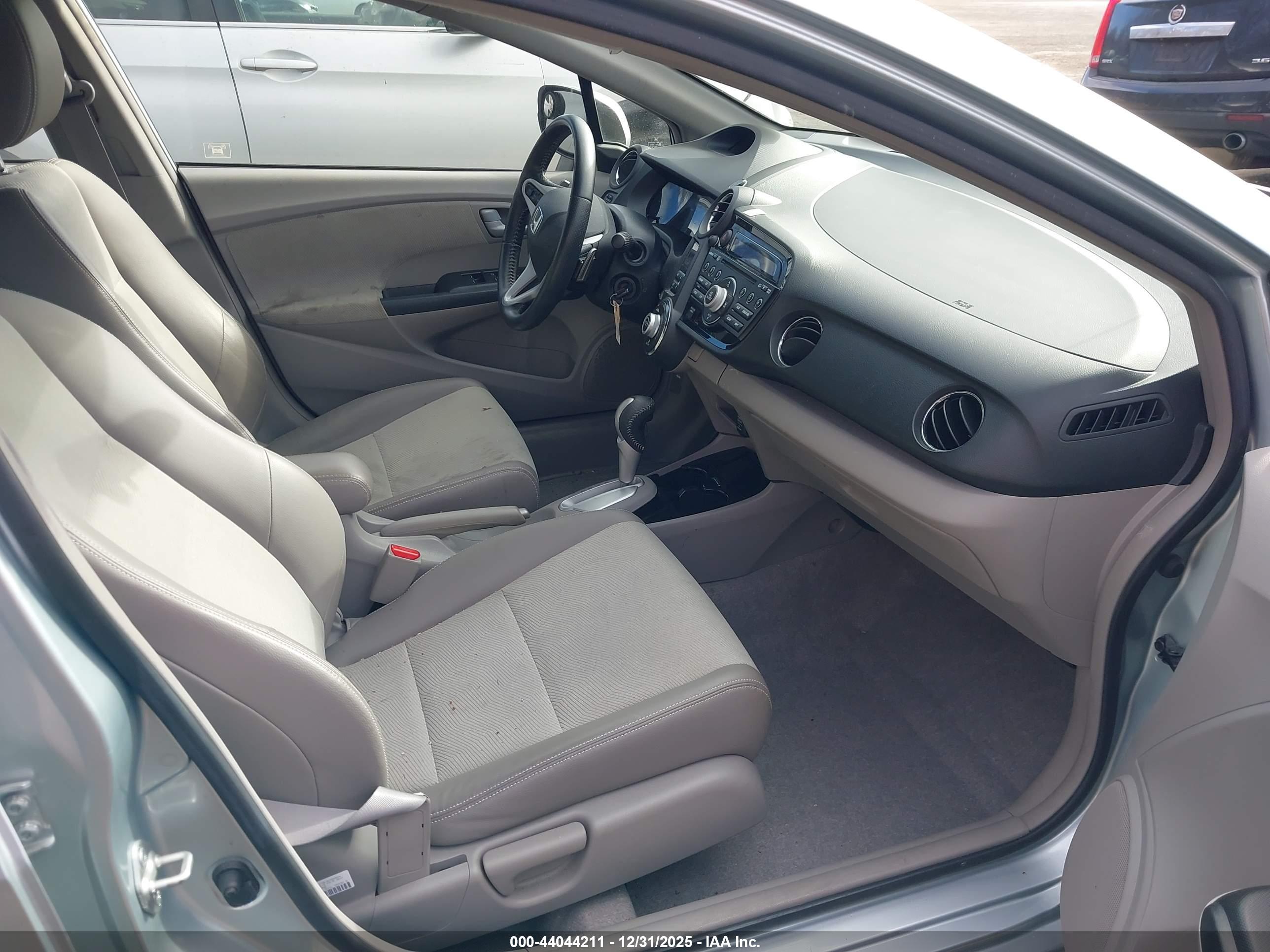 HONDA INSIGHT image 5