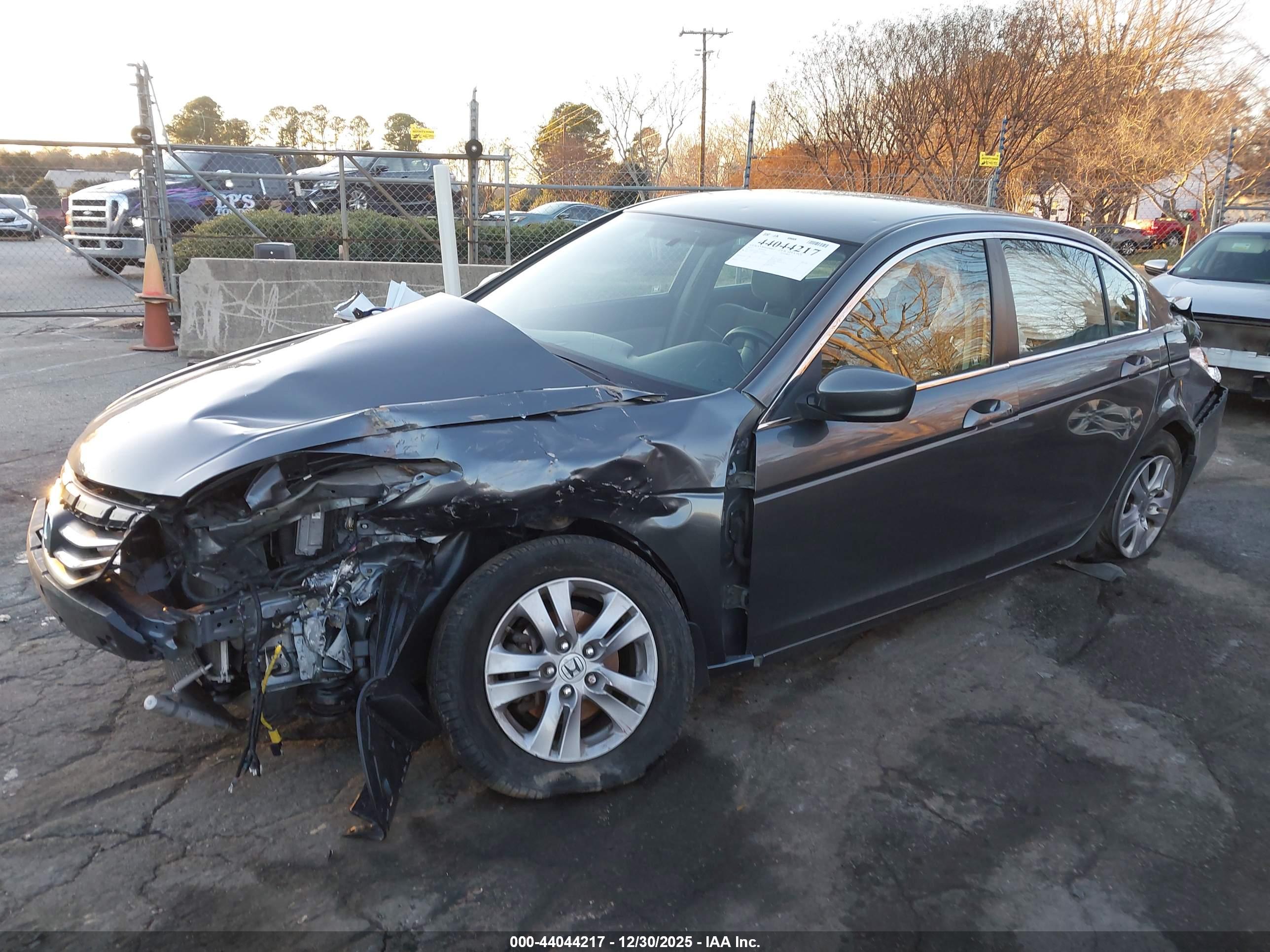 HONDA ACCORD image 2