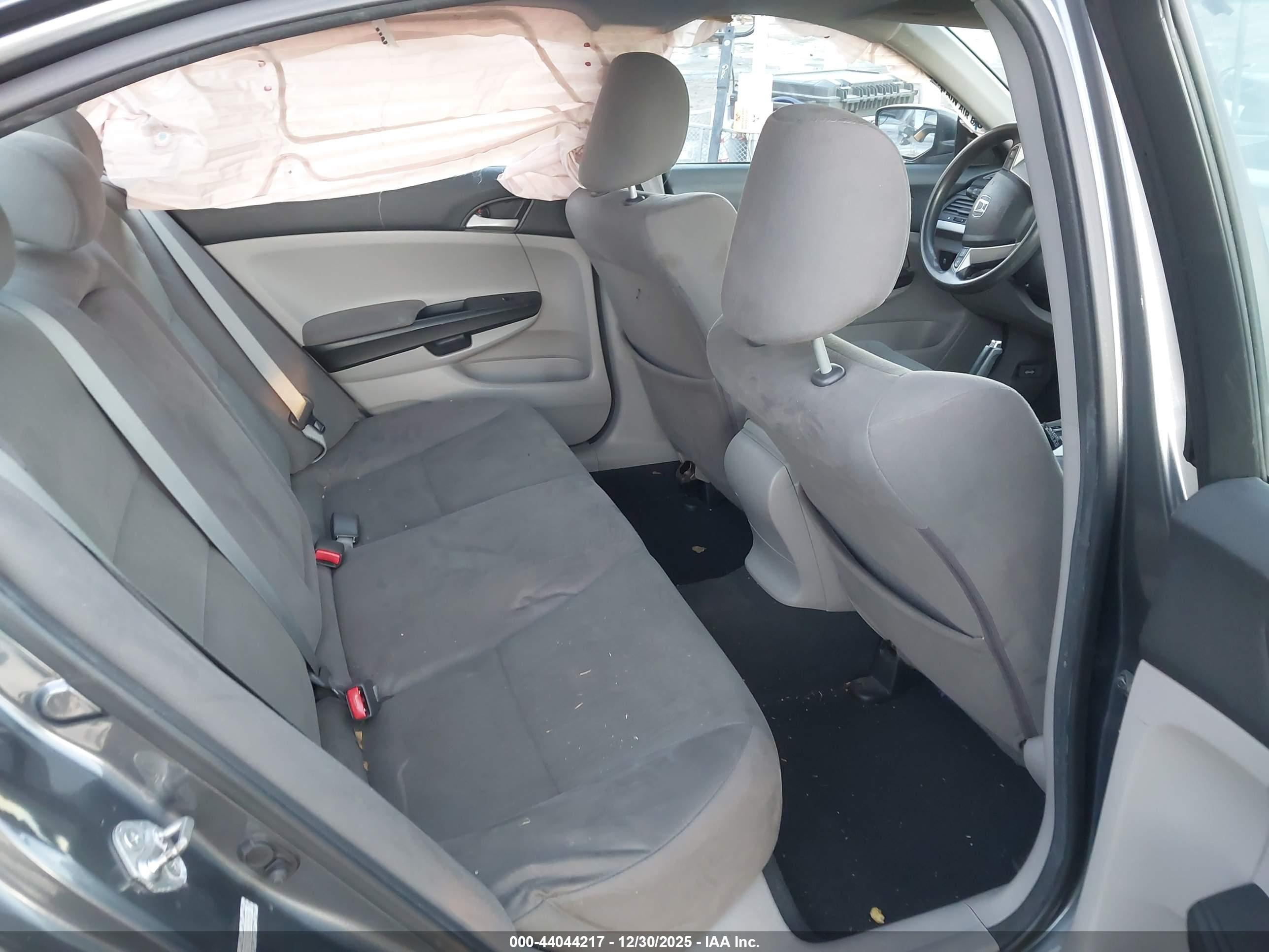 HONDA ACCORD image 8
