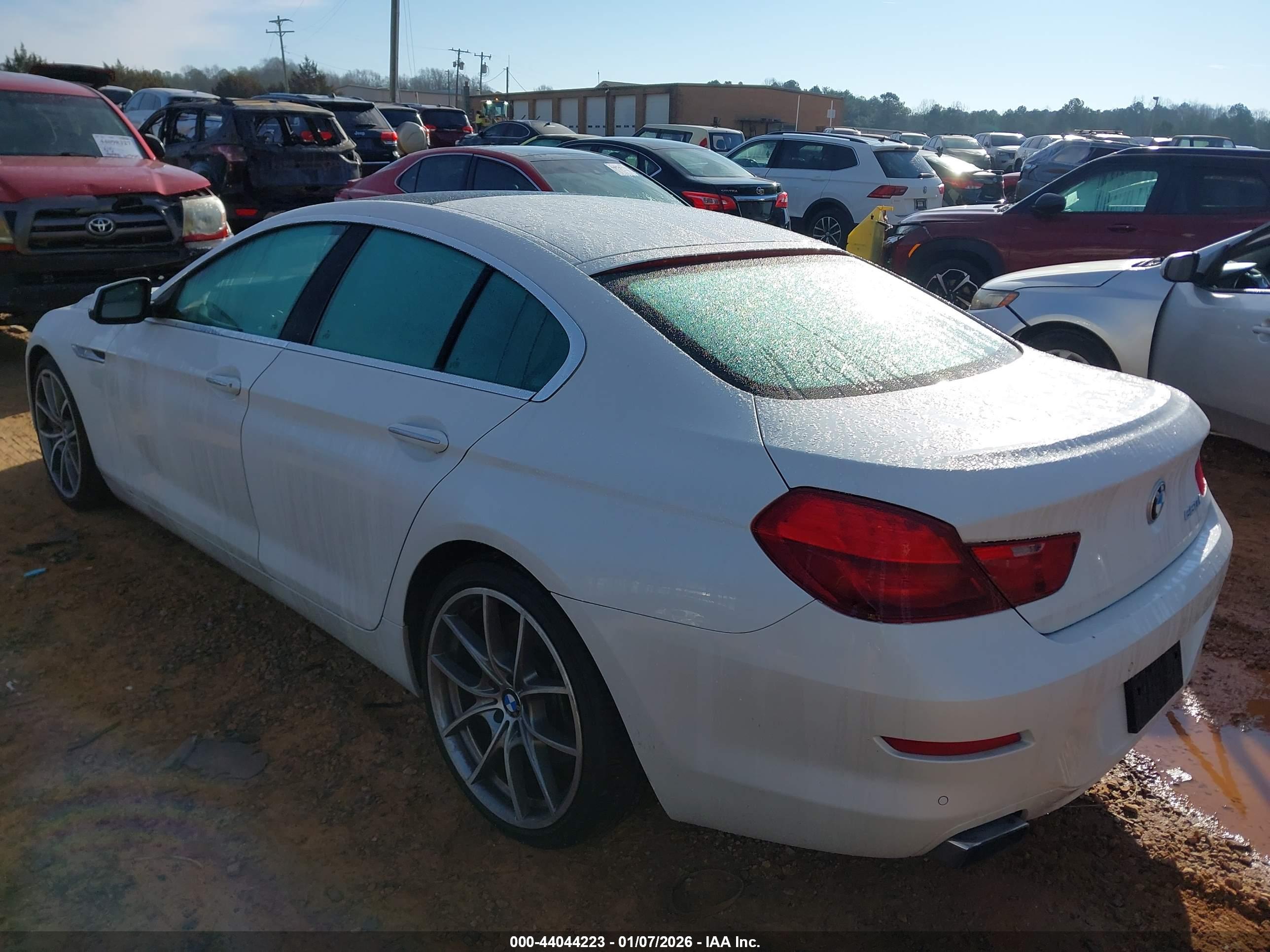 BMW 650I image 3