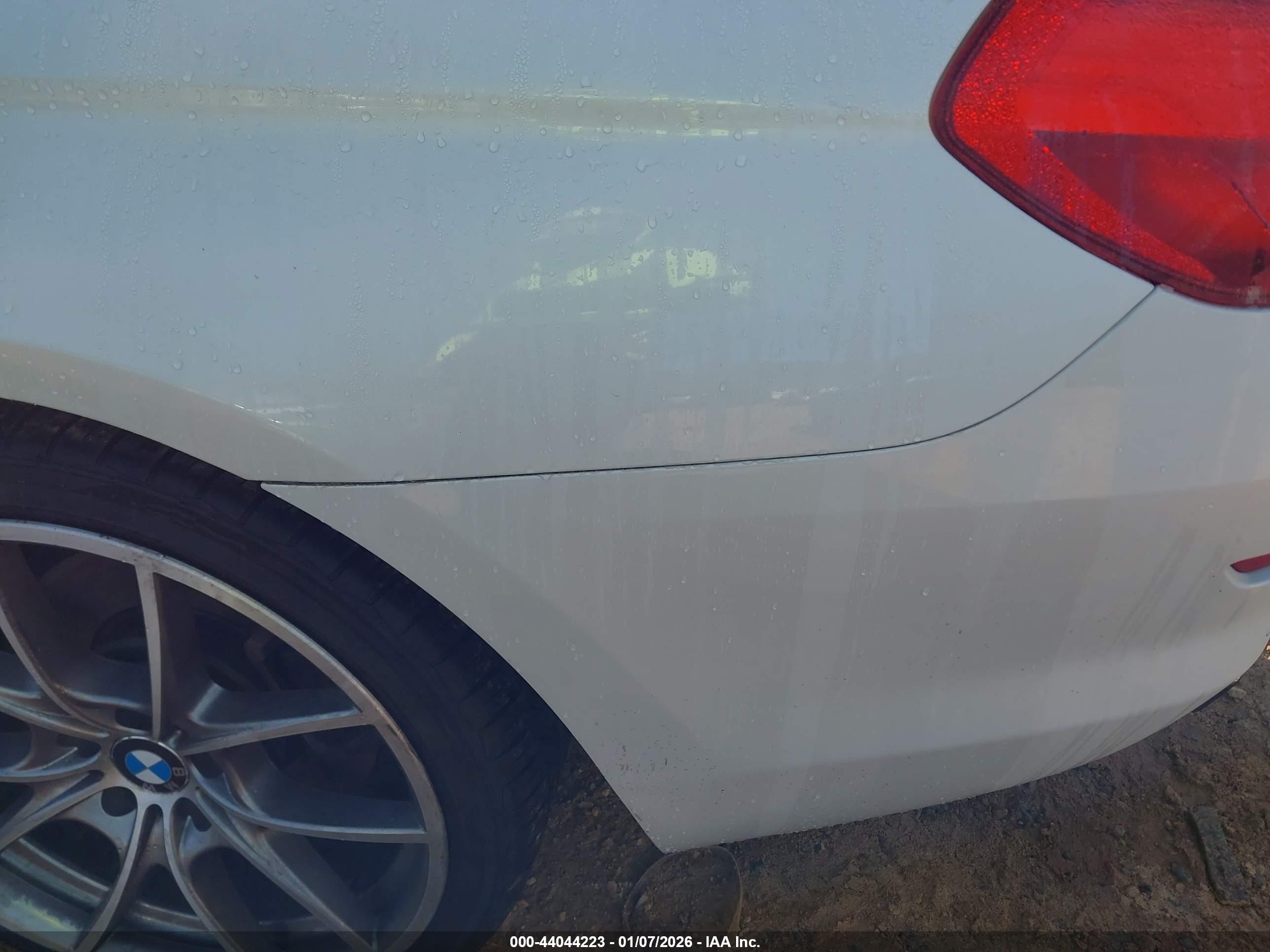 BMW 650I image 6