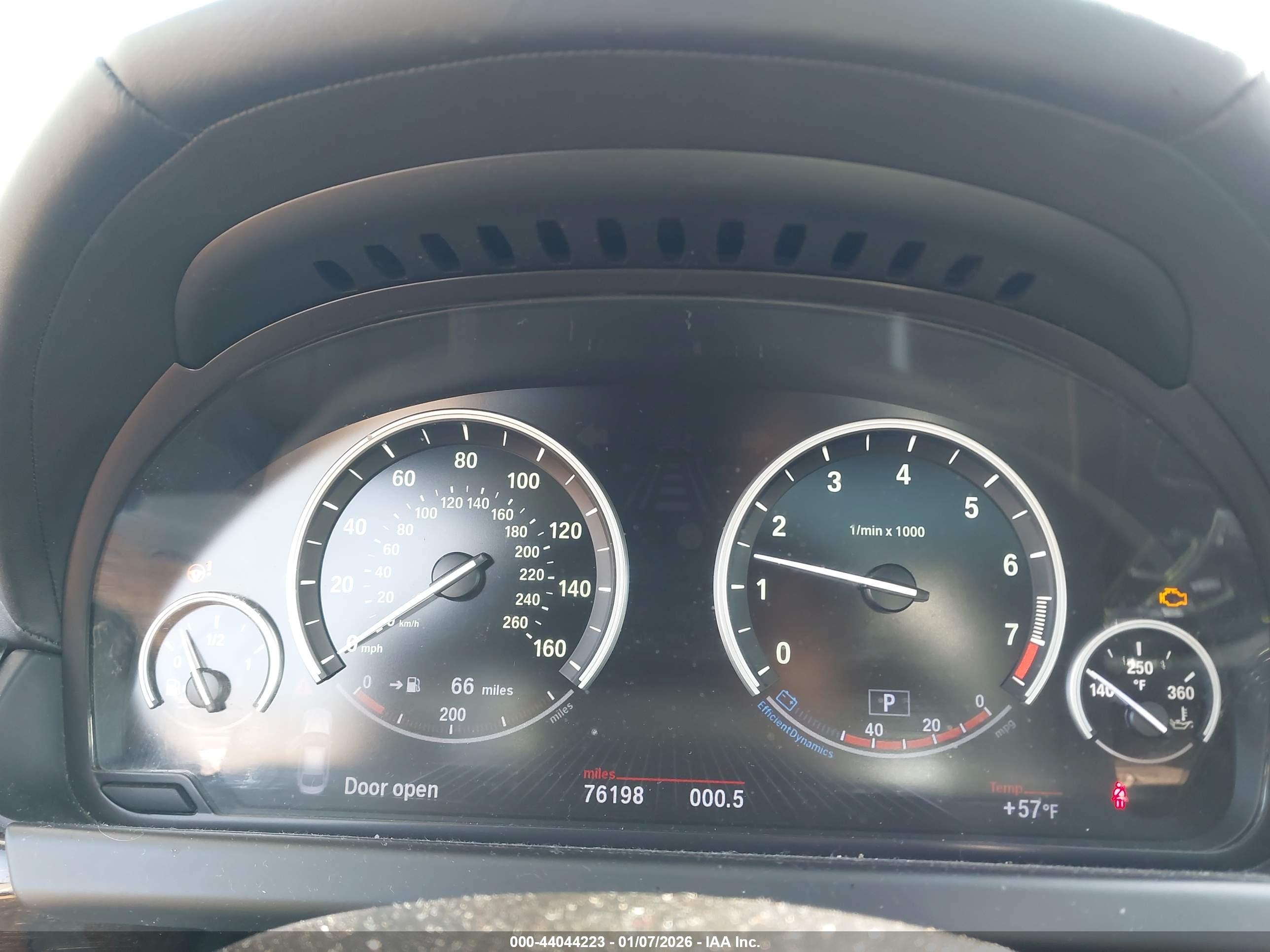 BMW 650I image 7
