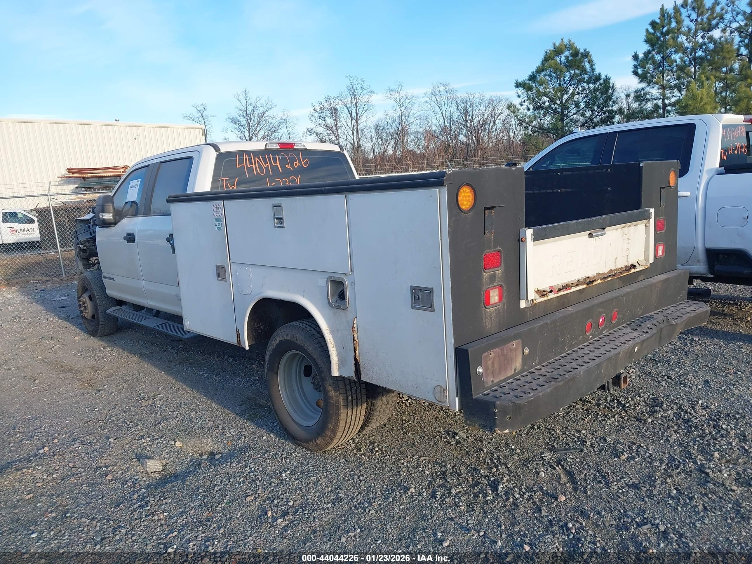 FORD F-350 image 3