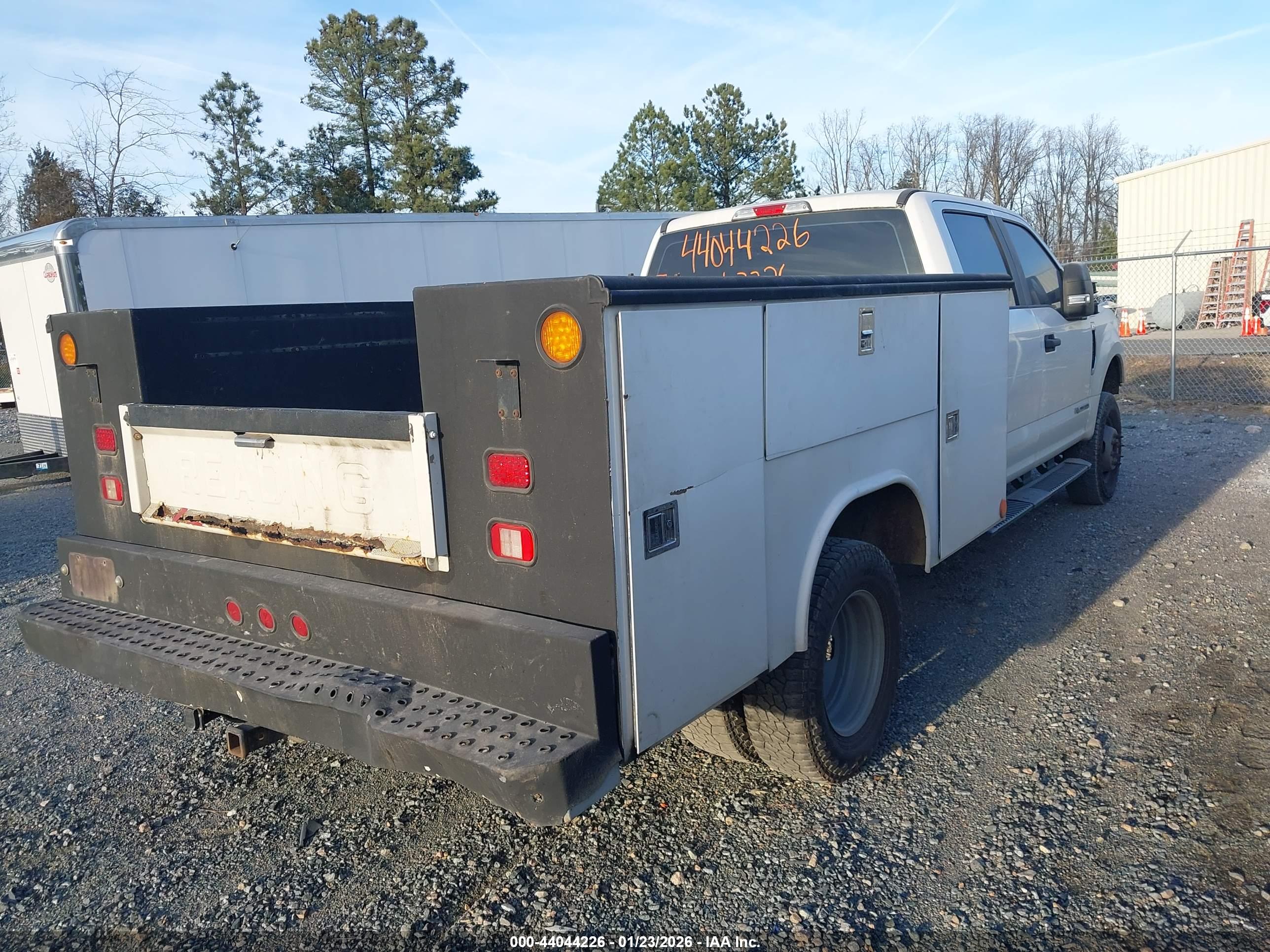 FORD F-350 image 4