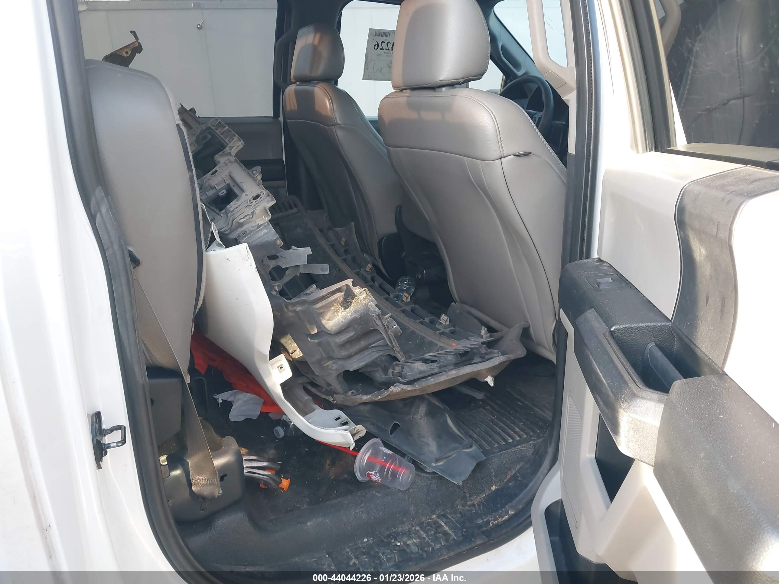 FORD F-350 image 7