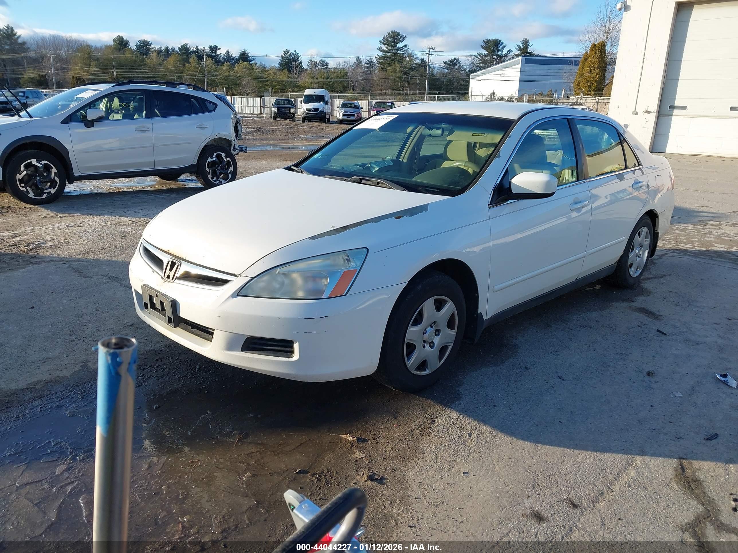 HONDA ACCORD image 2