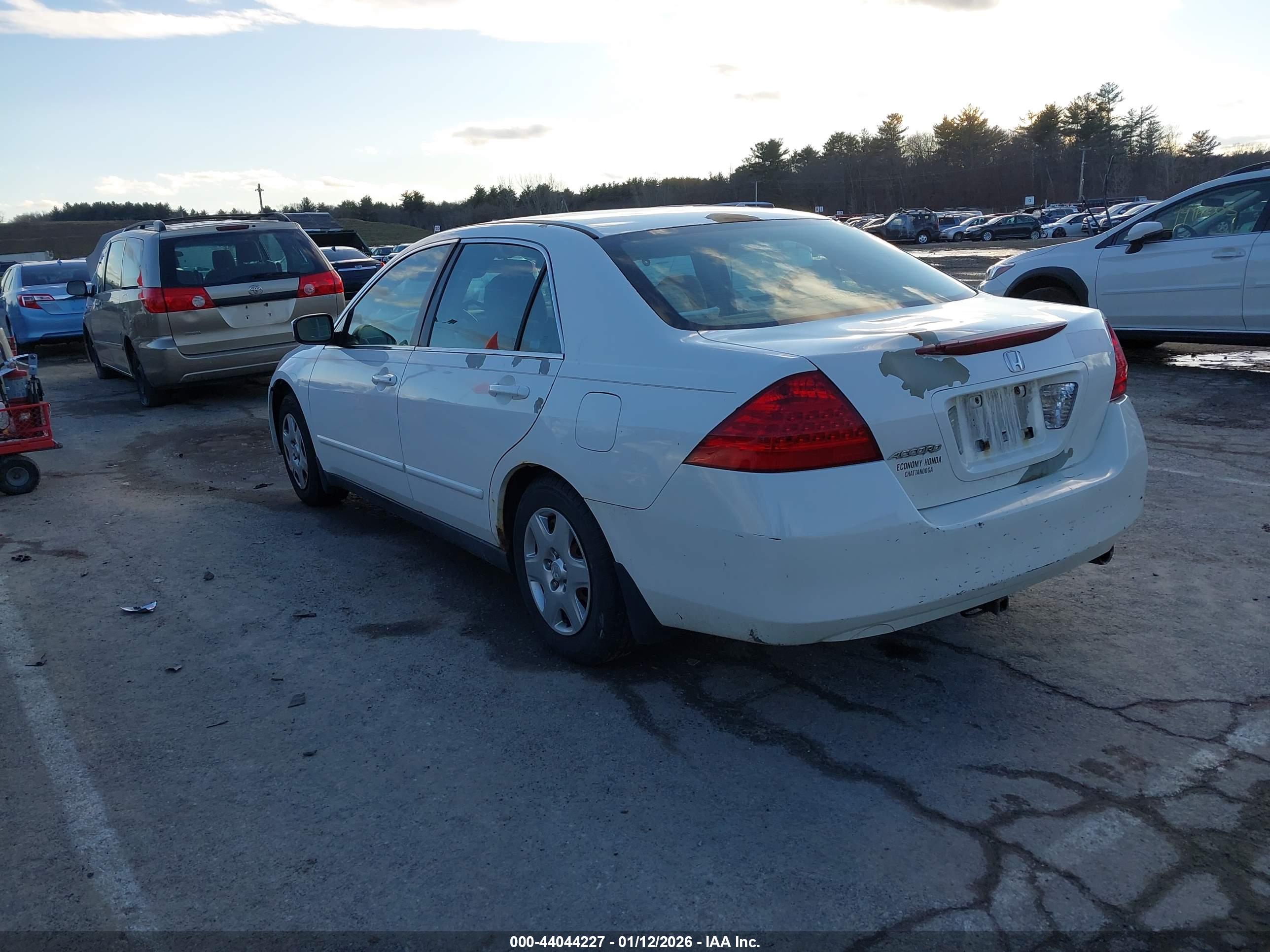 HONDA ACCORD image 3