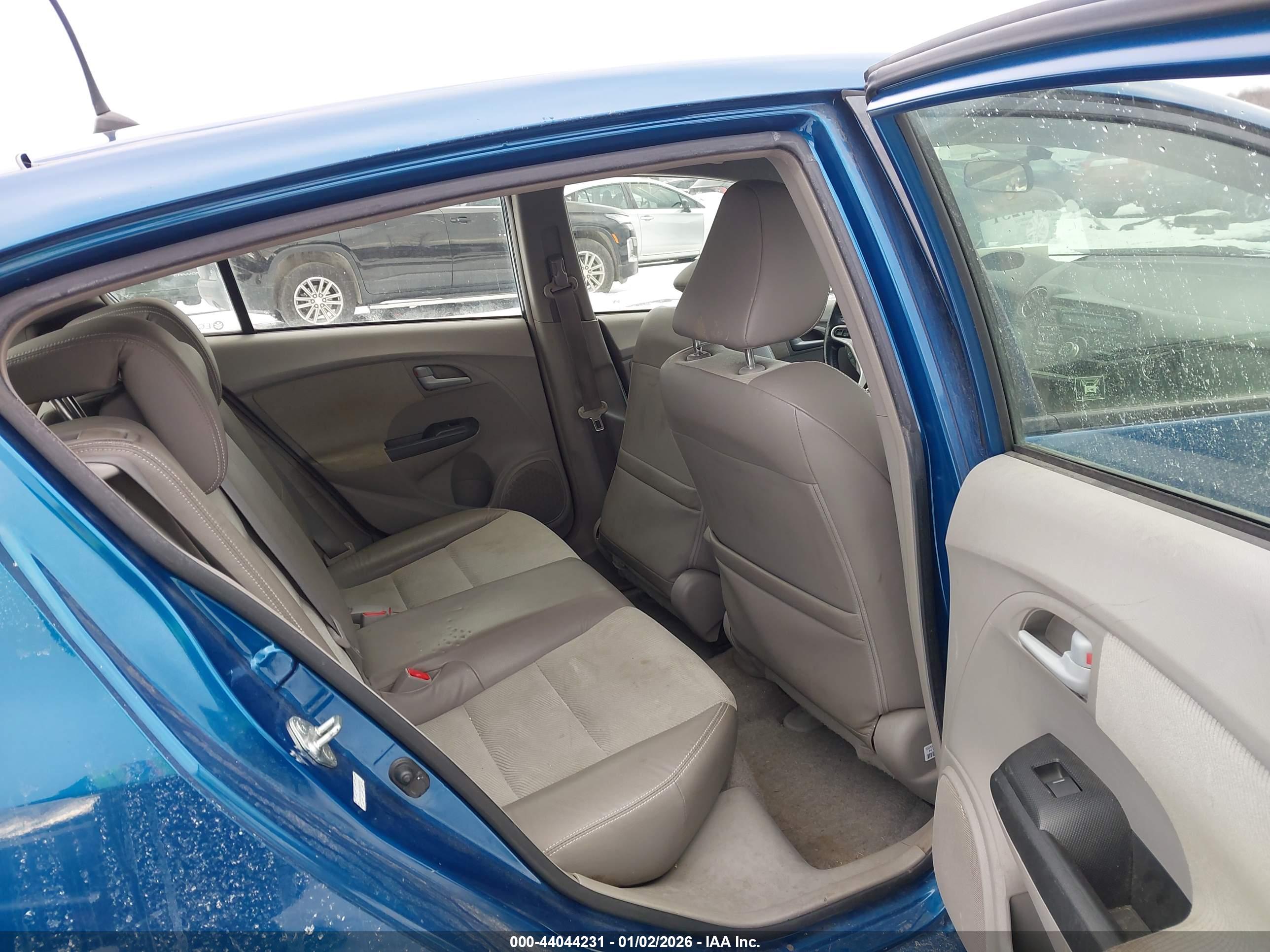 HONDA INSIGHT image 8