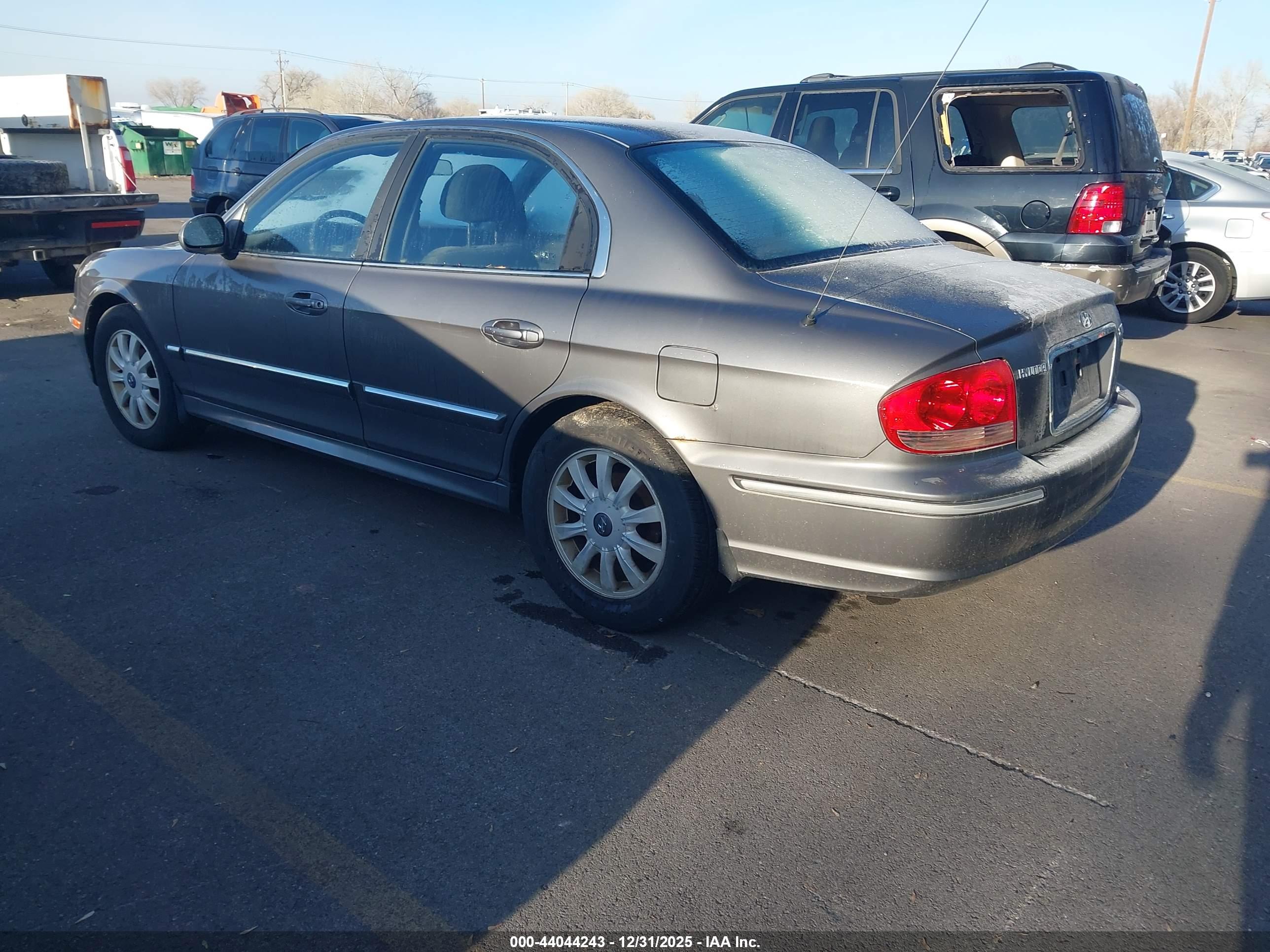 HYUNDAI SONATA image 3