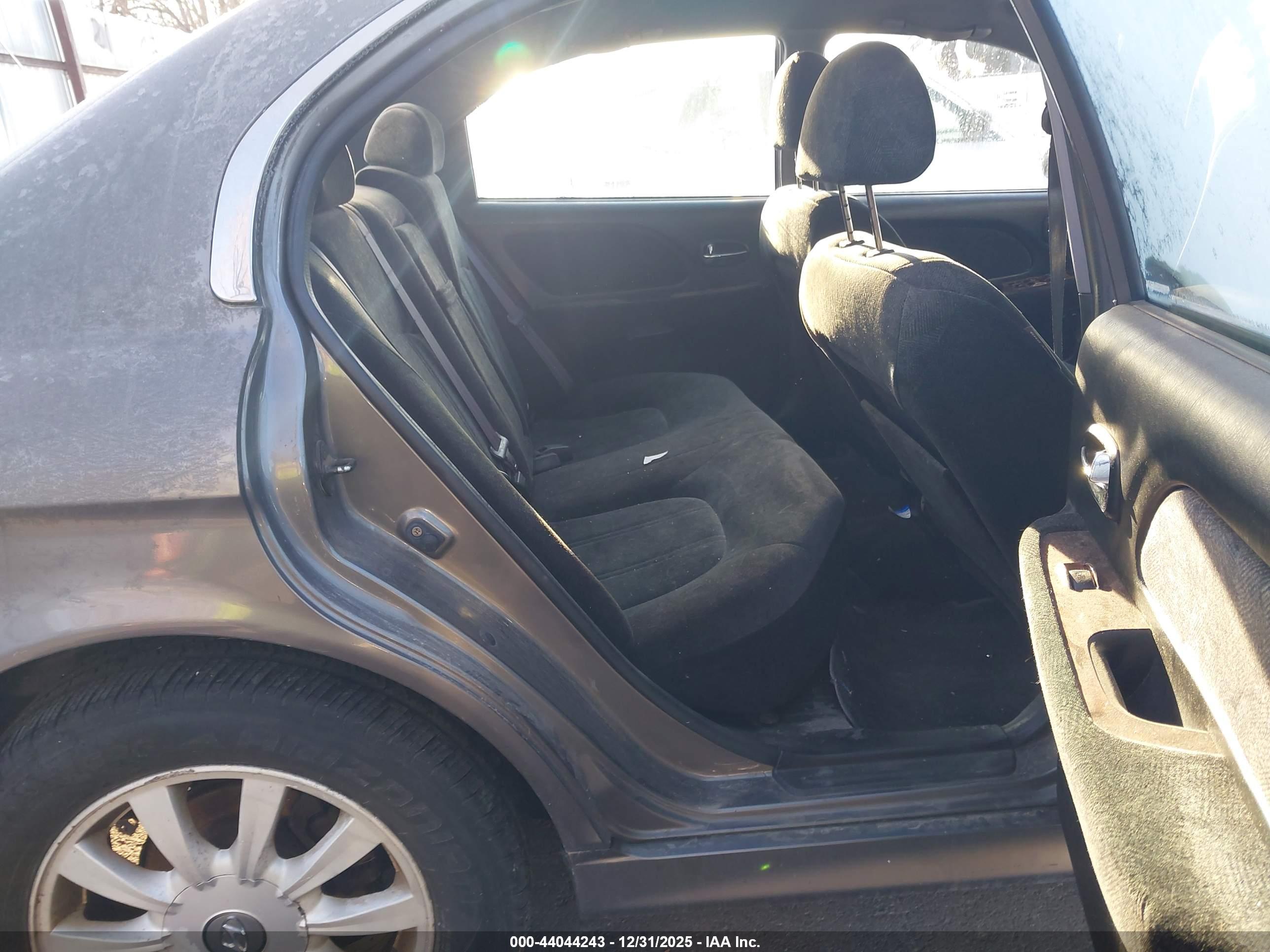 HYUNDAI SONATA image 8