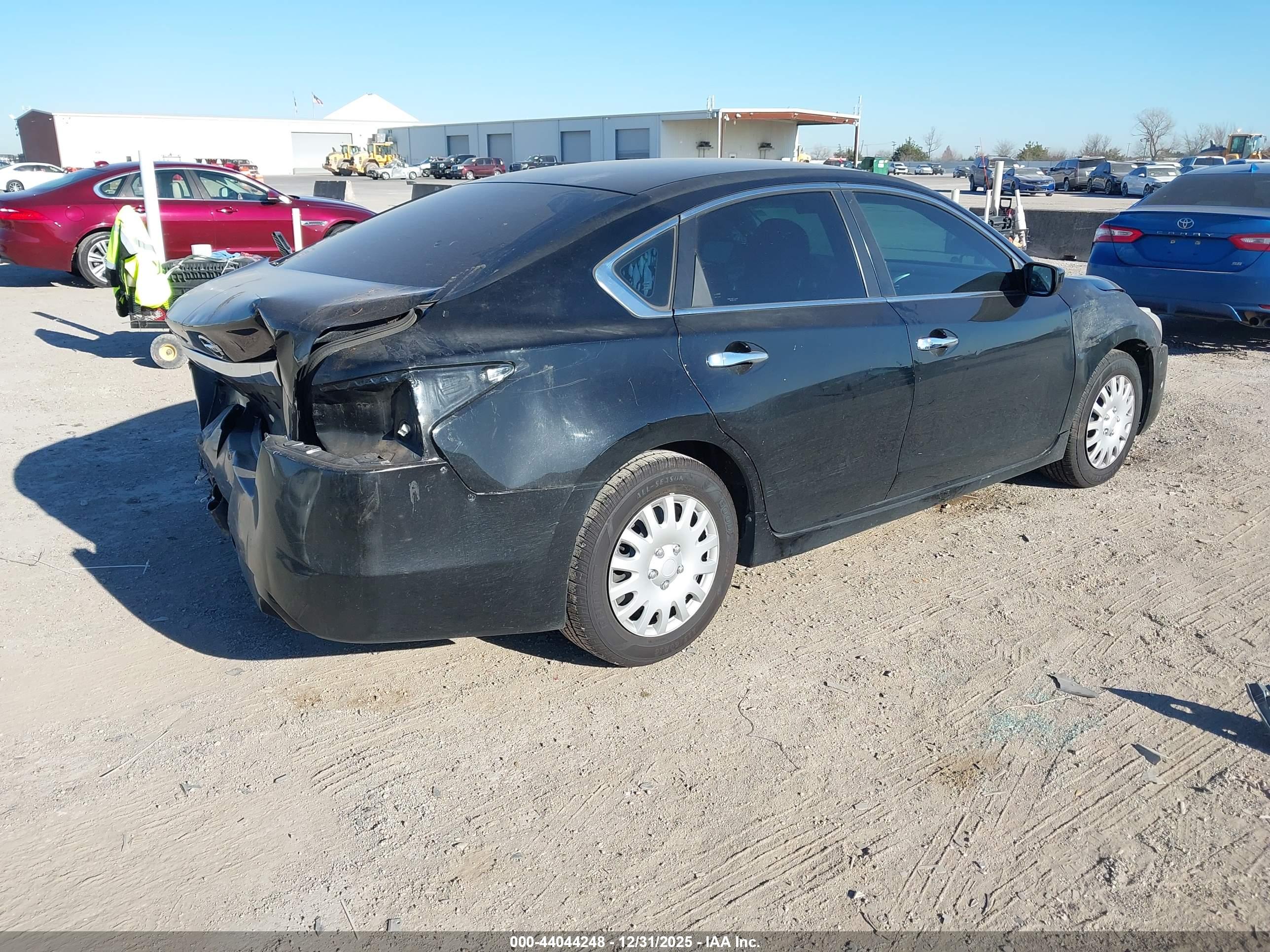 NISSAN ALTIMA image 4
