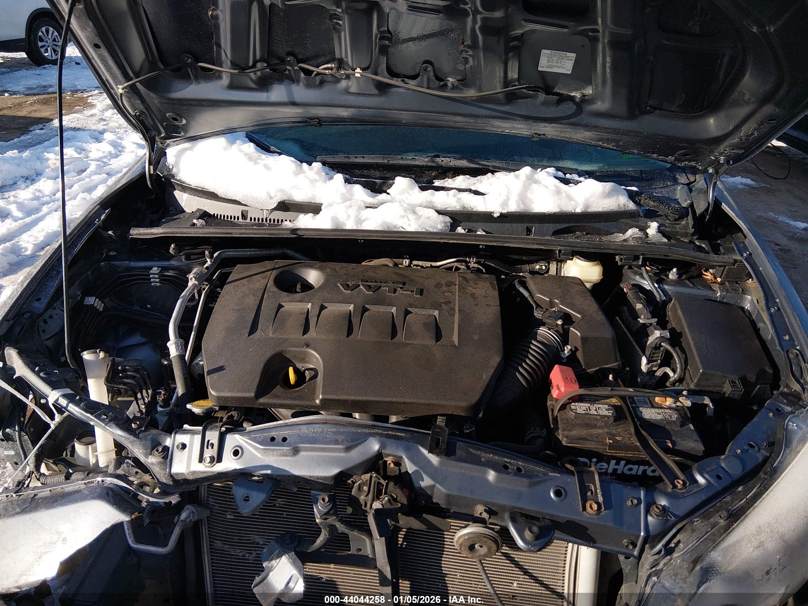 TOYOTA COROLLA image 10