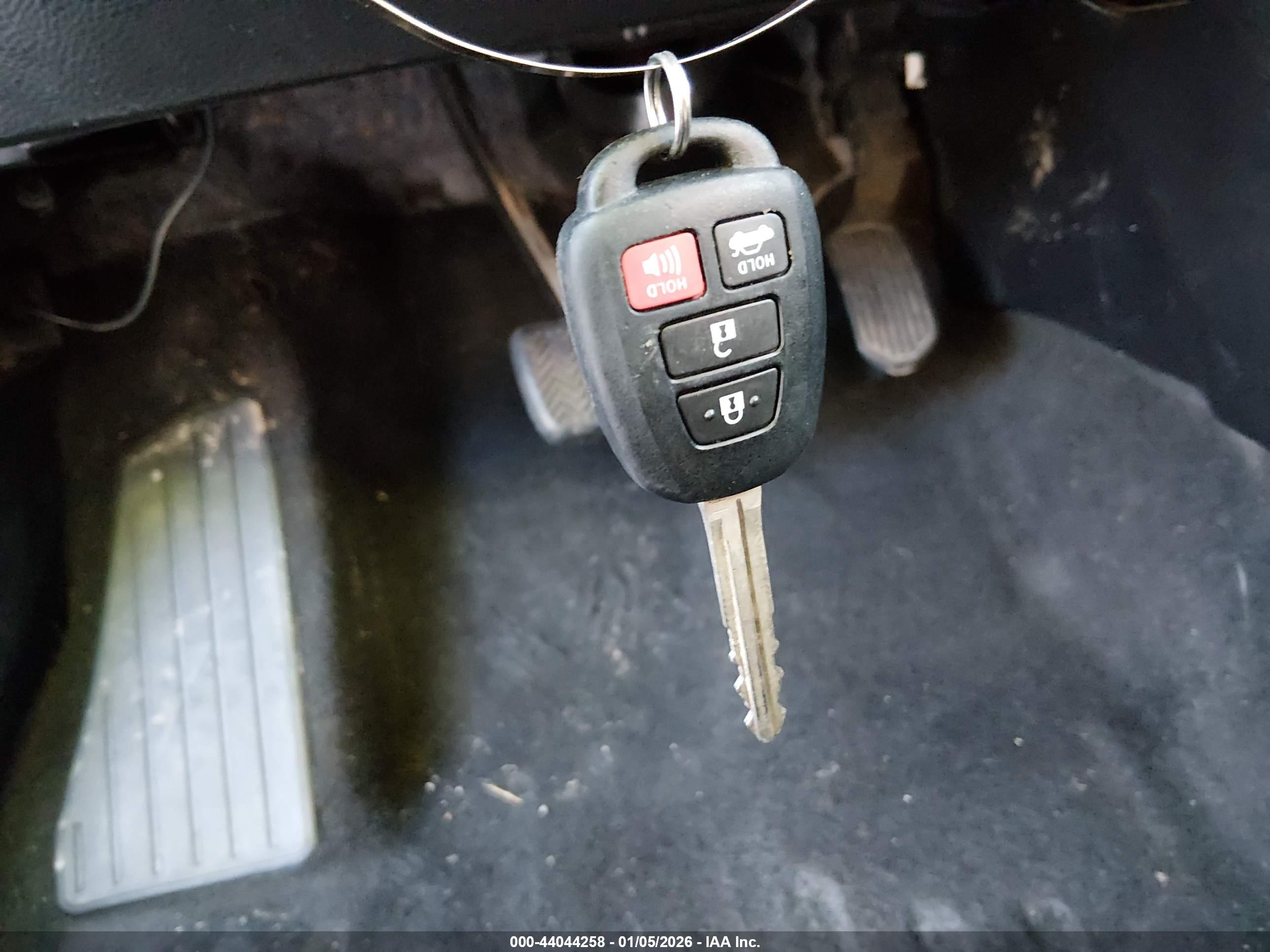TOYOTA COROLLA image 11