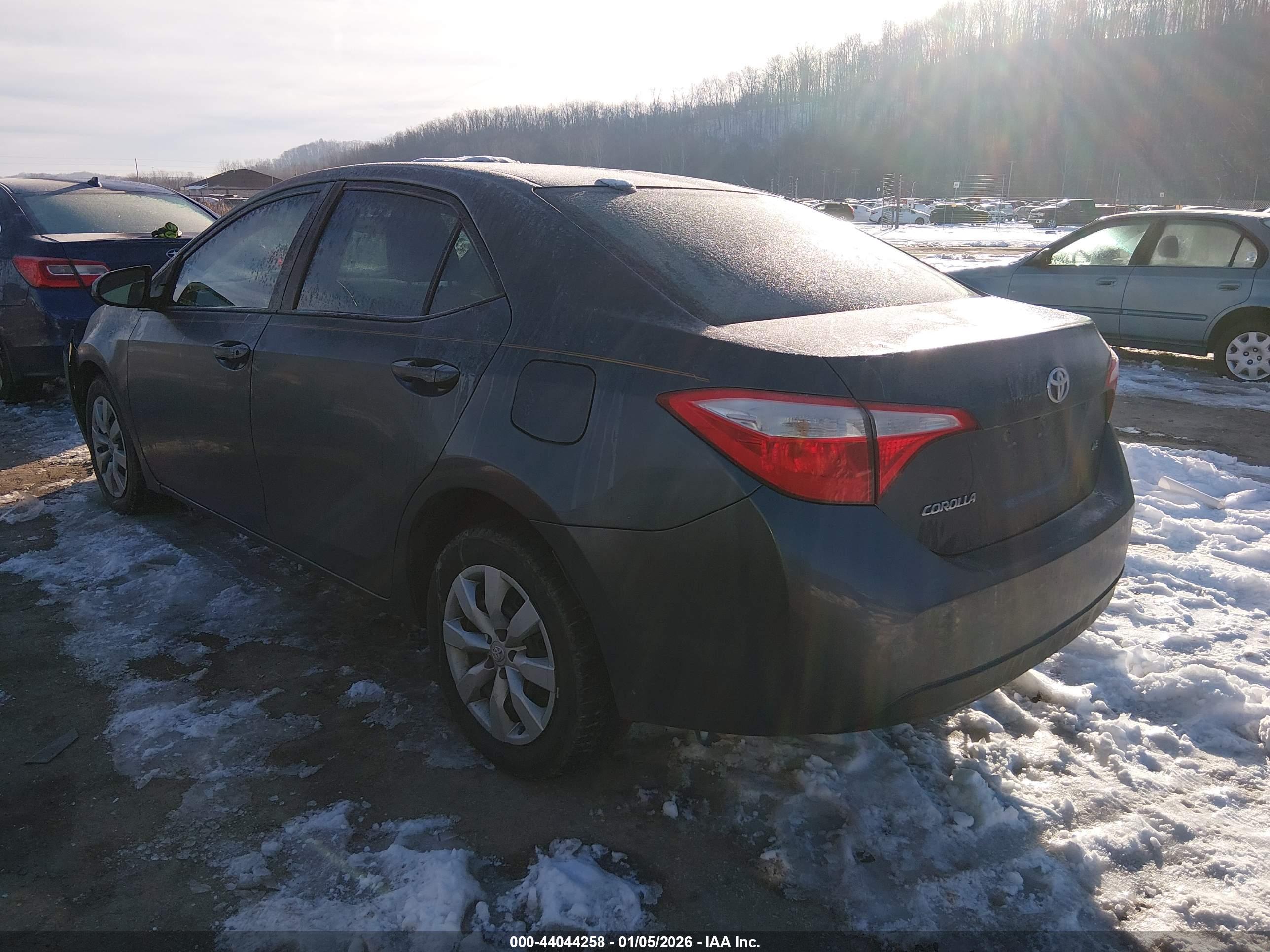 TOYOTA COROLLA image 3