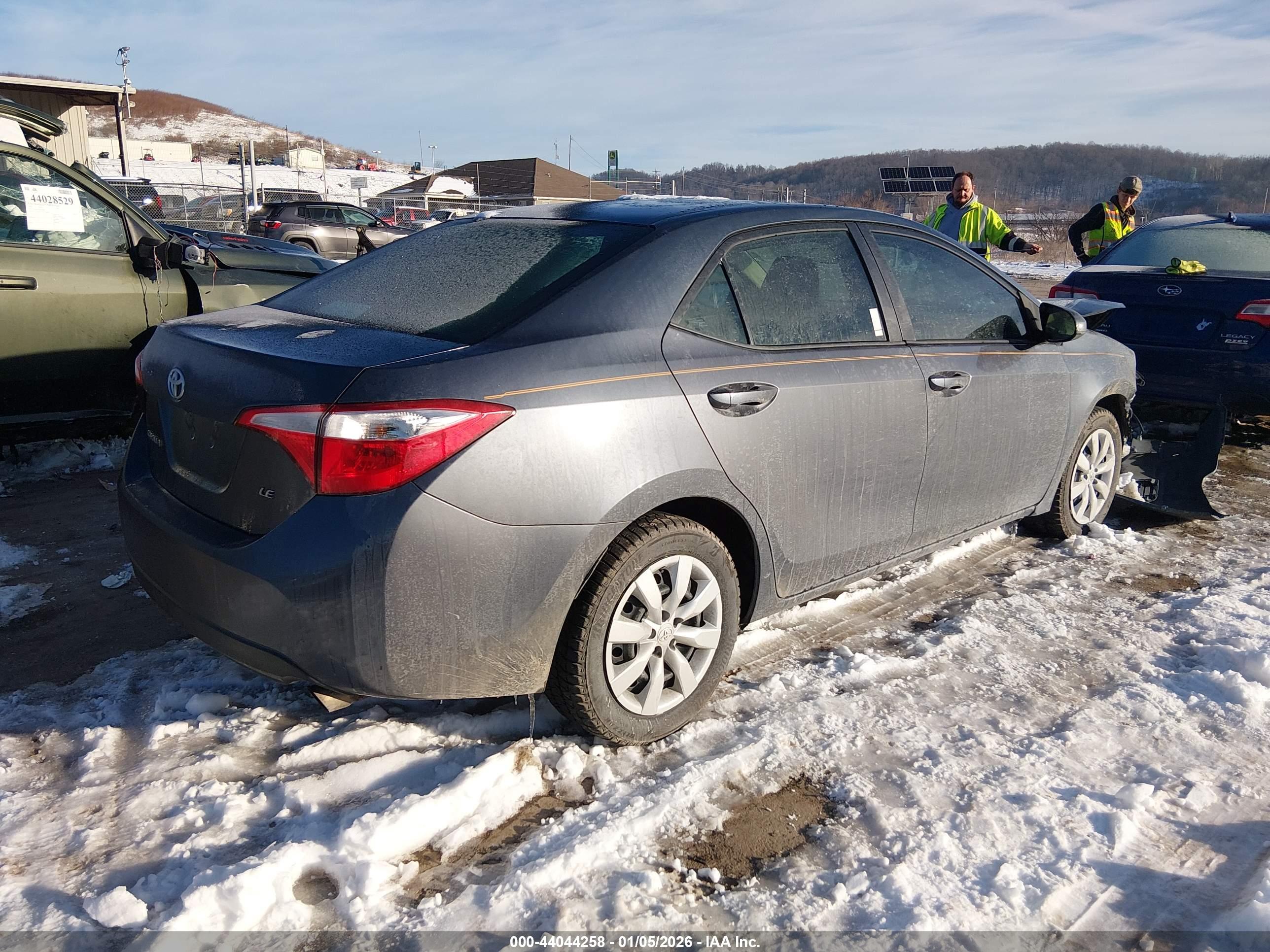 TOYOTA COROLLA image 4