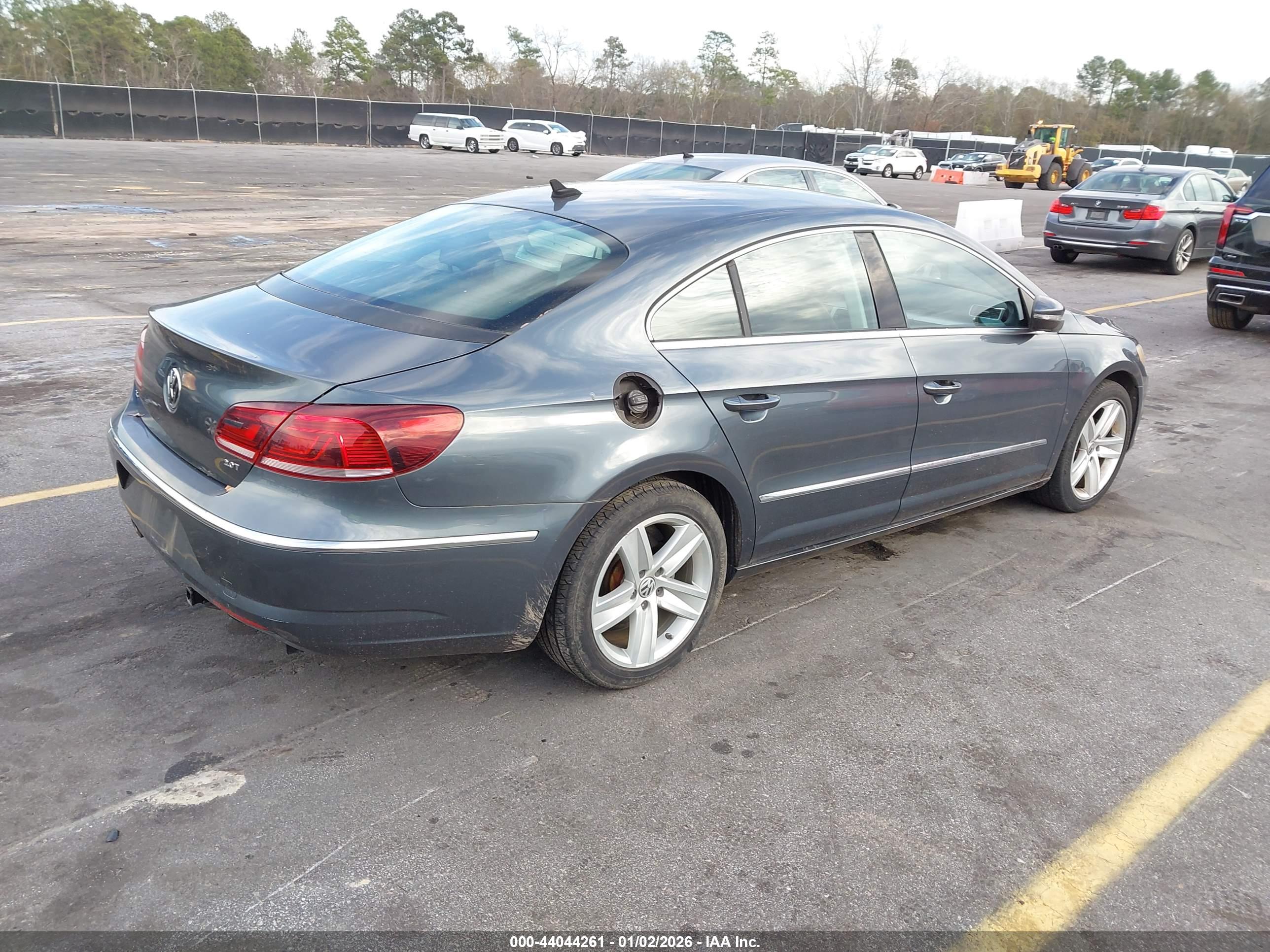 VOLKSWAGEN CC image 4