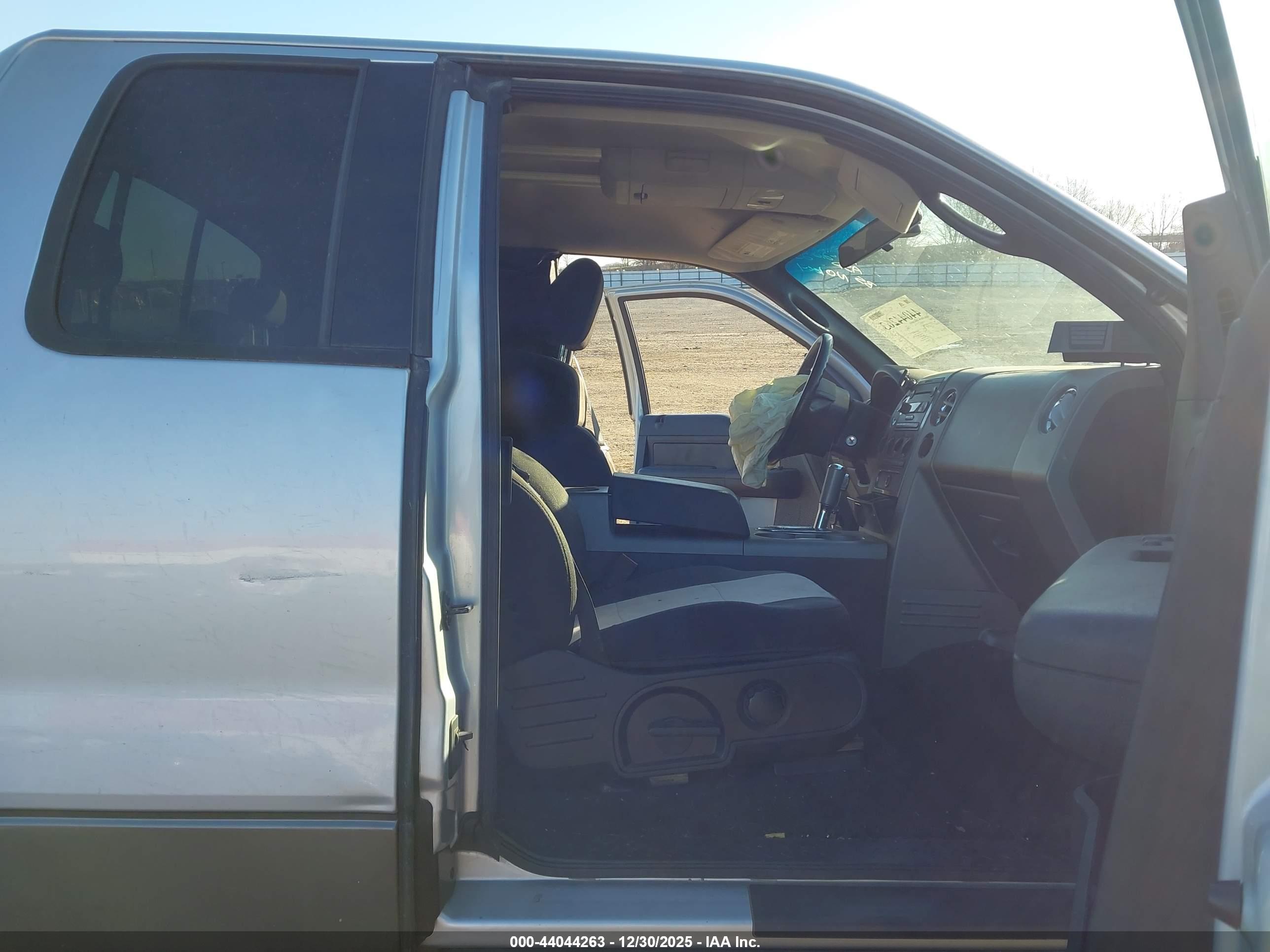 FORD F-150 image 5