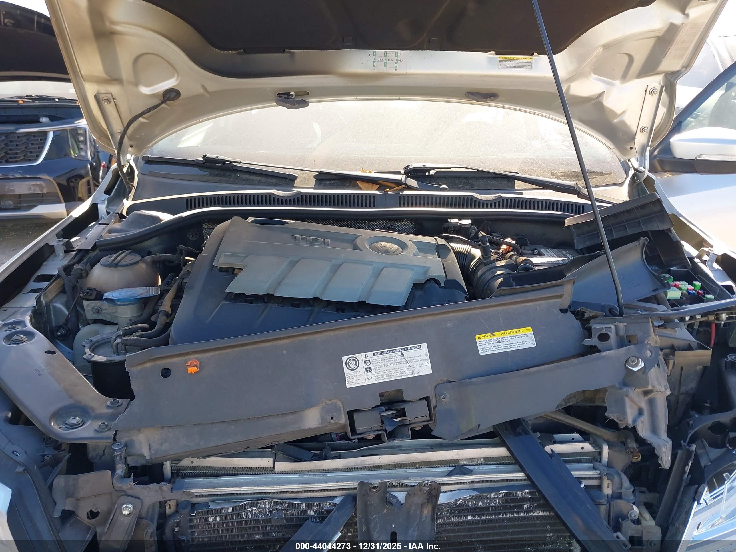 VOLKSWAGEN JETTA image 10