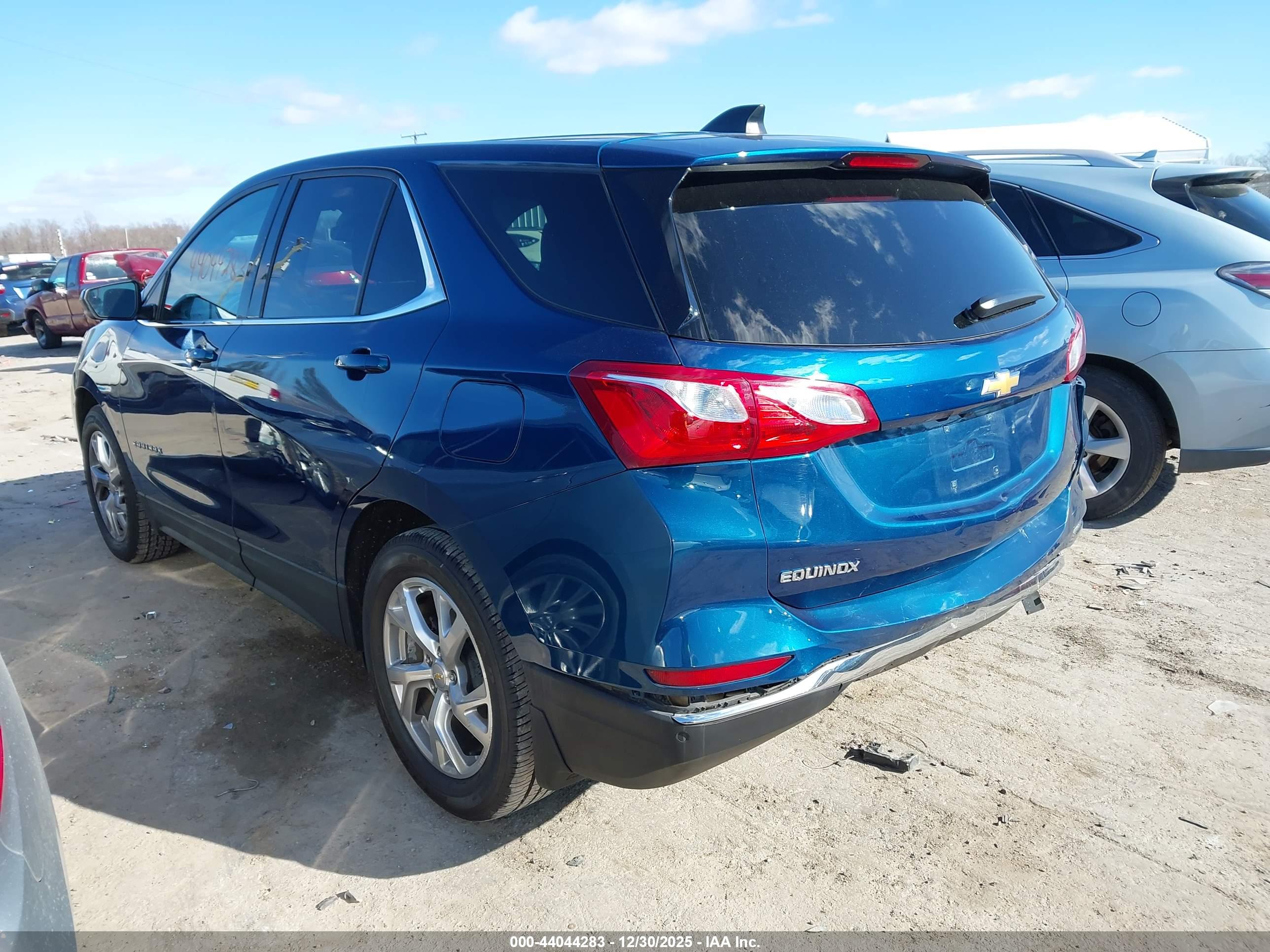 CHEVROLET EQUINOX image 3