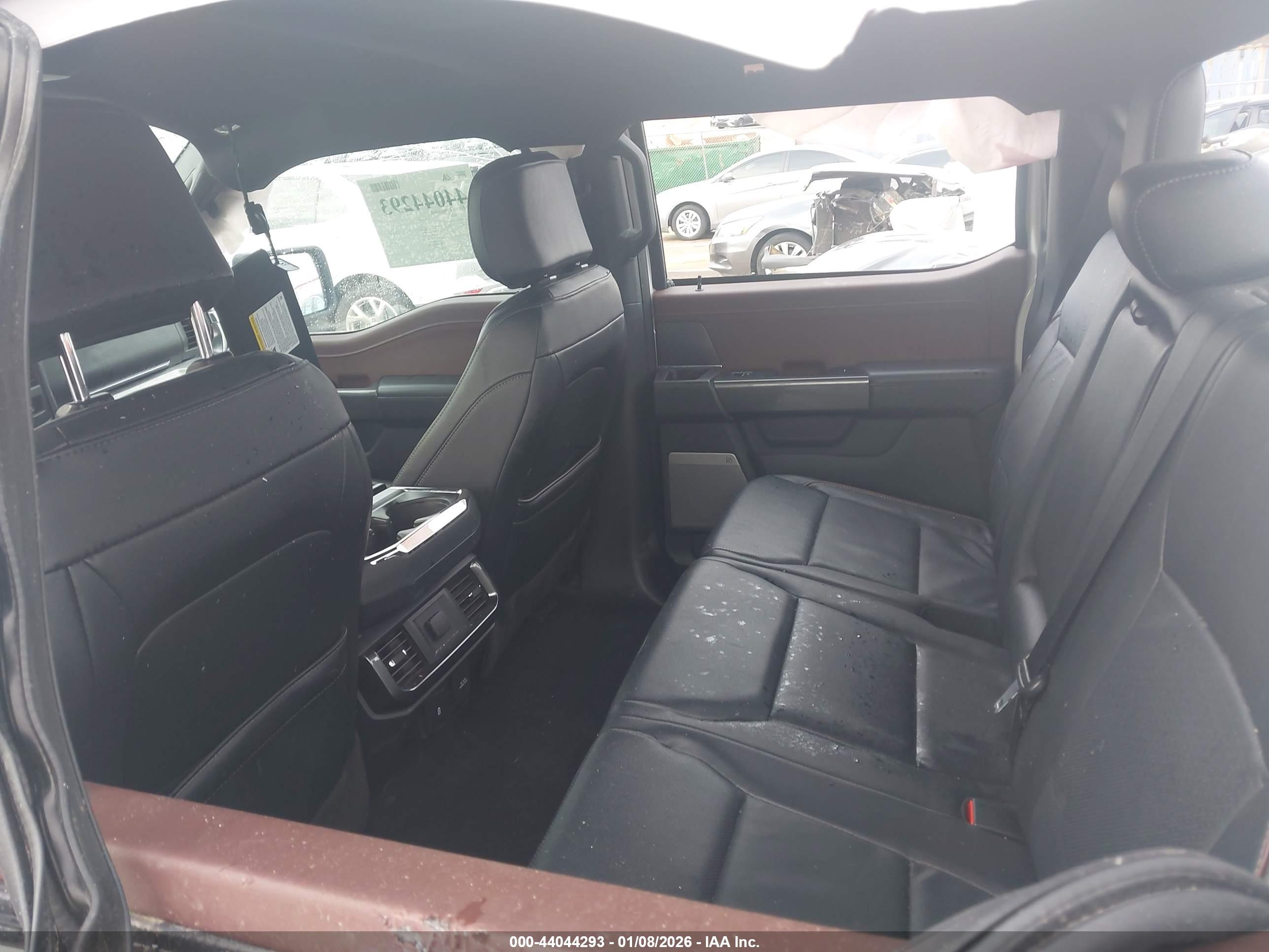 FORD F-150 image 8