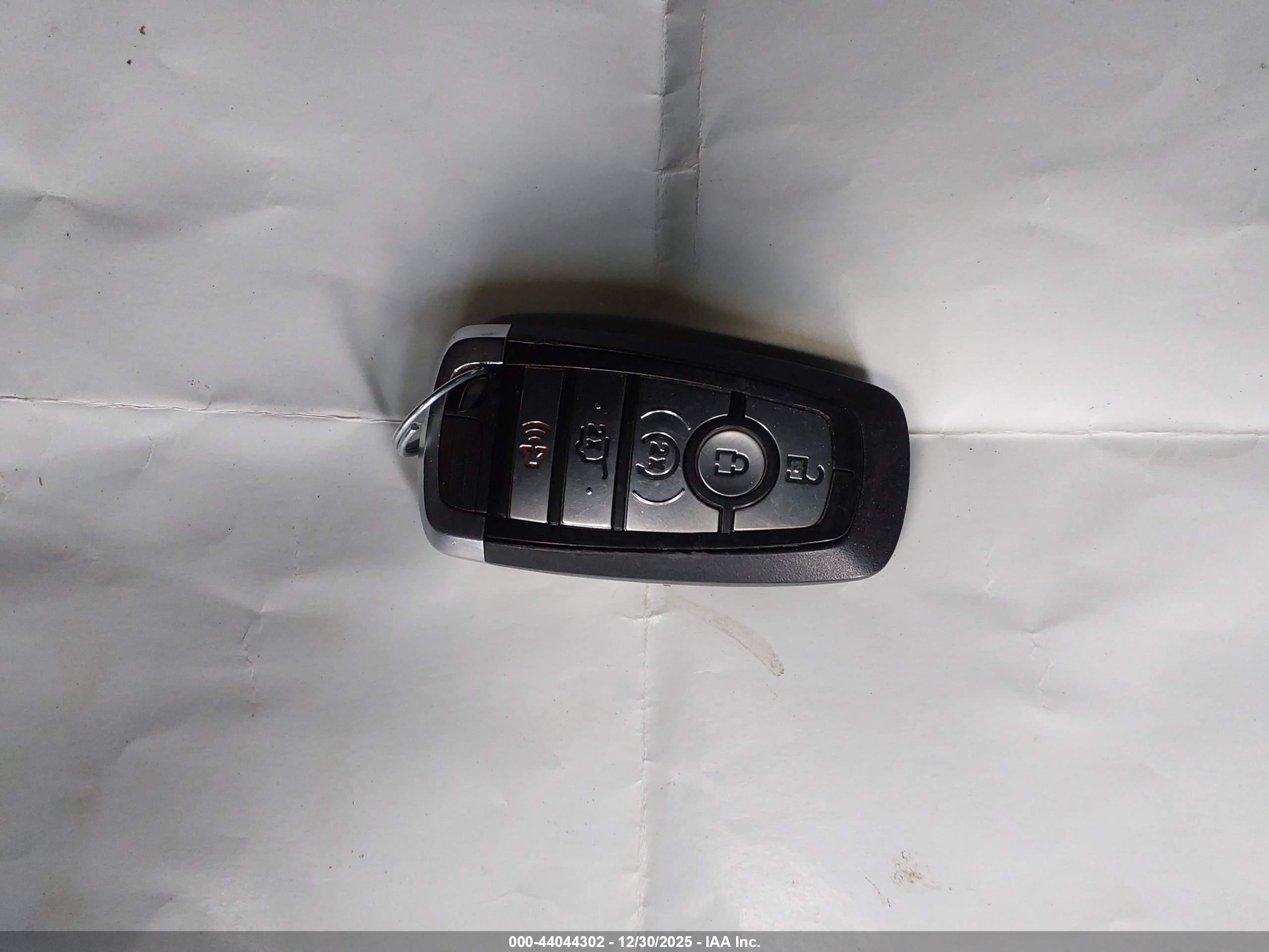 FORD EXPLORER image 11
