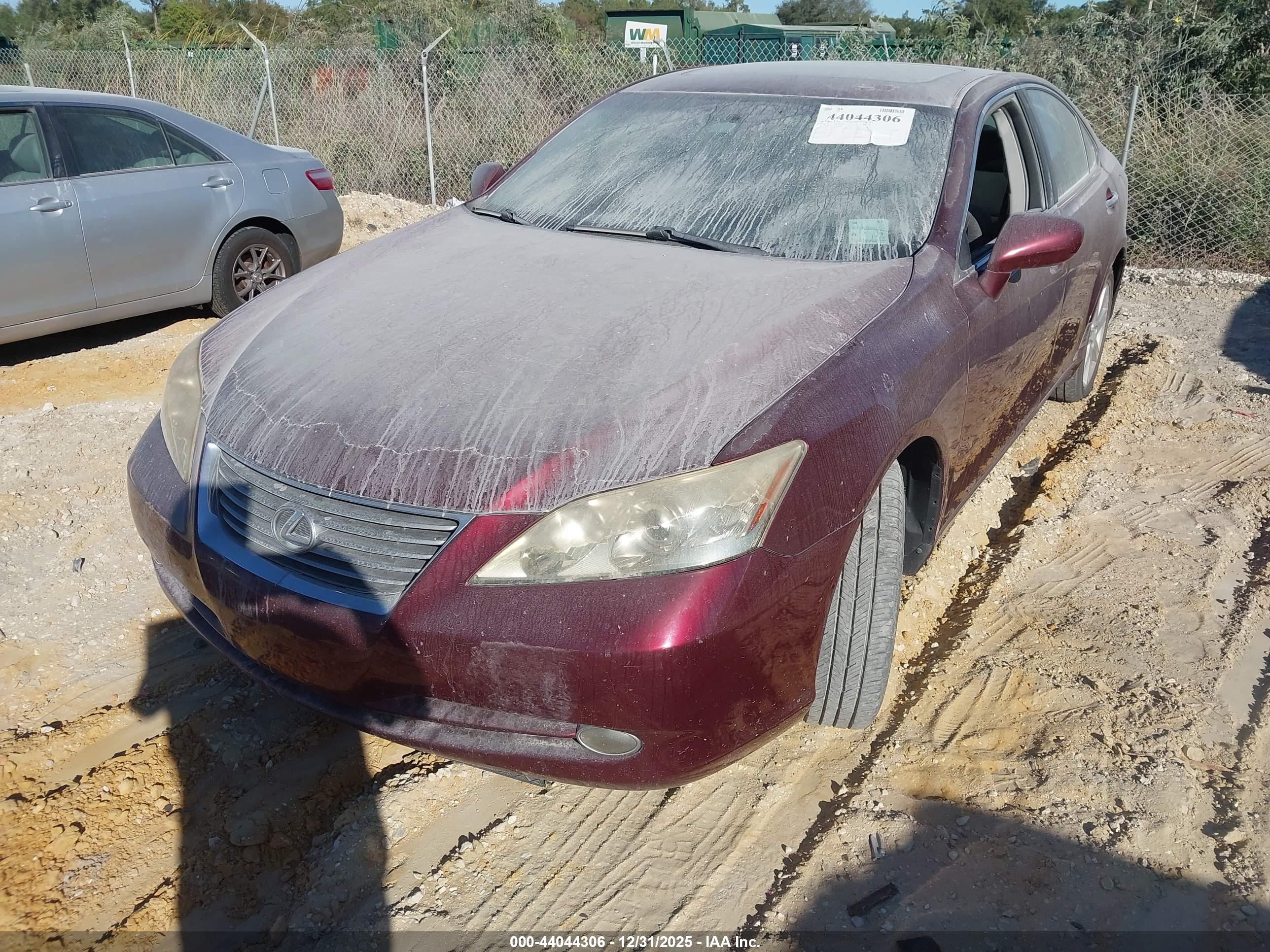 LEXUS ES image 2