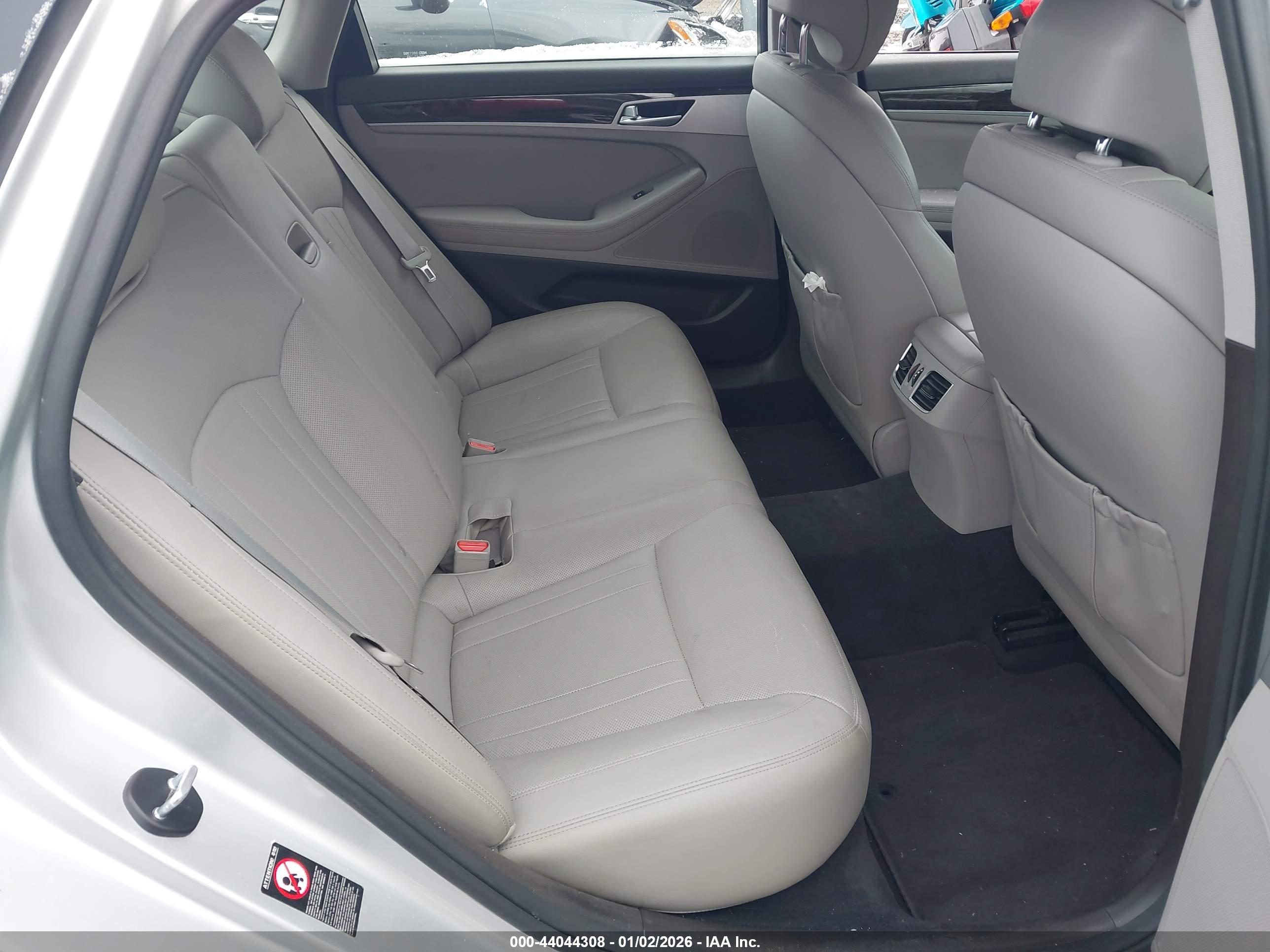 GENESIS G80 image 8