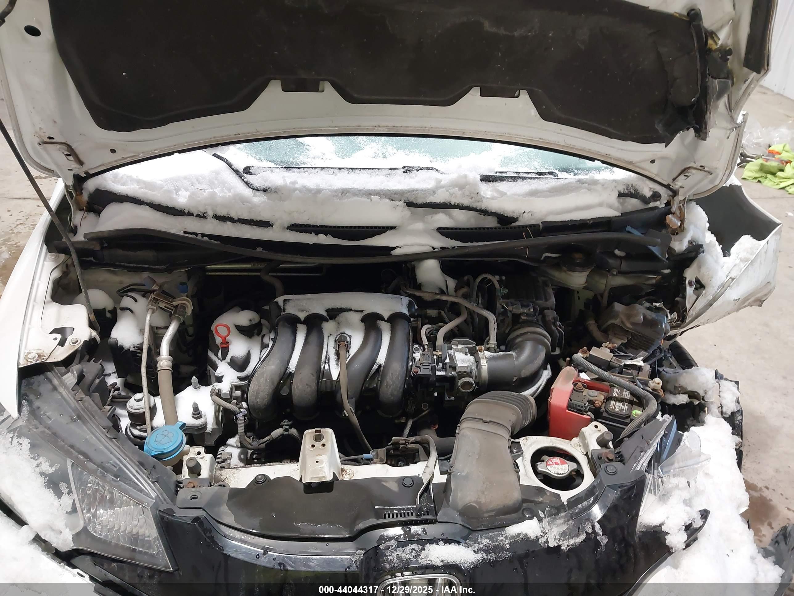 HONDA FIT image 10