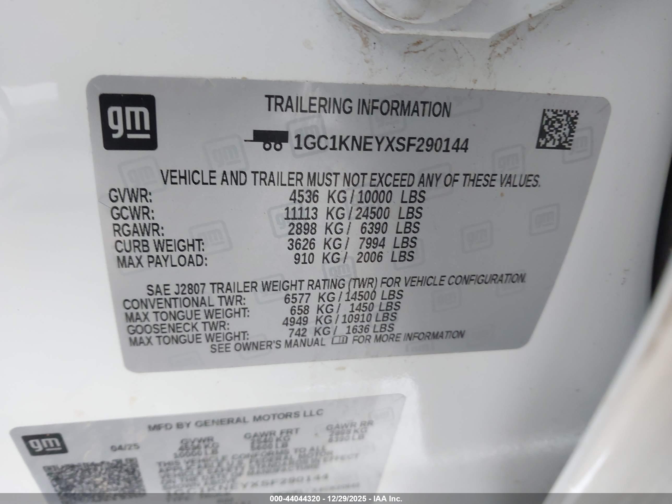 CHEVROLET SILVERADO image 9