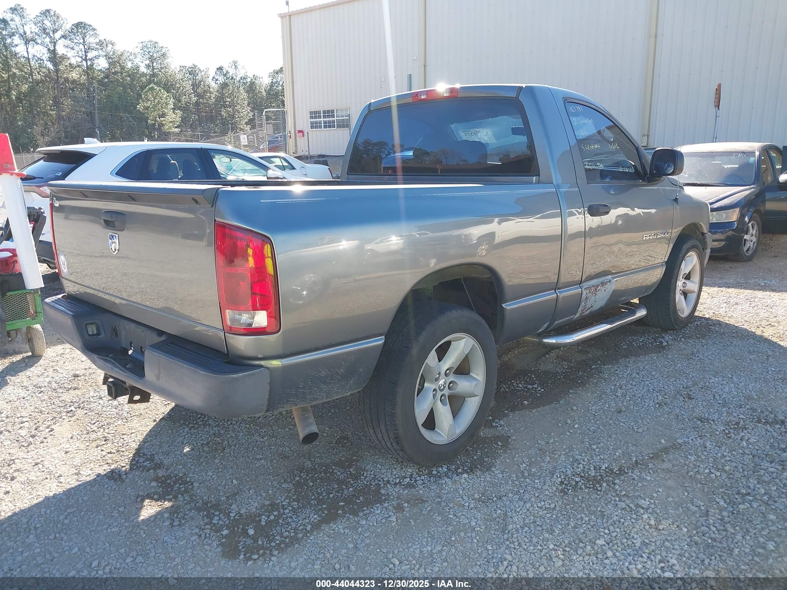 DODGE RAM image 4