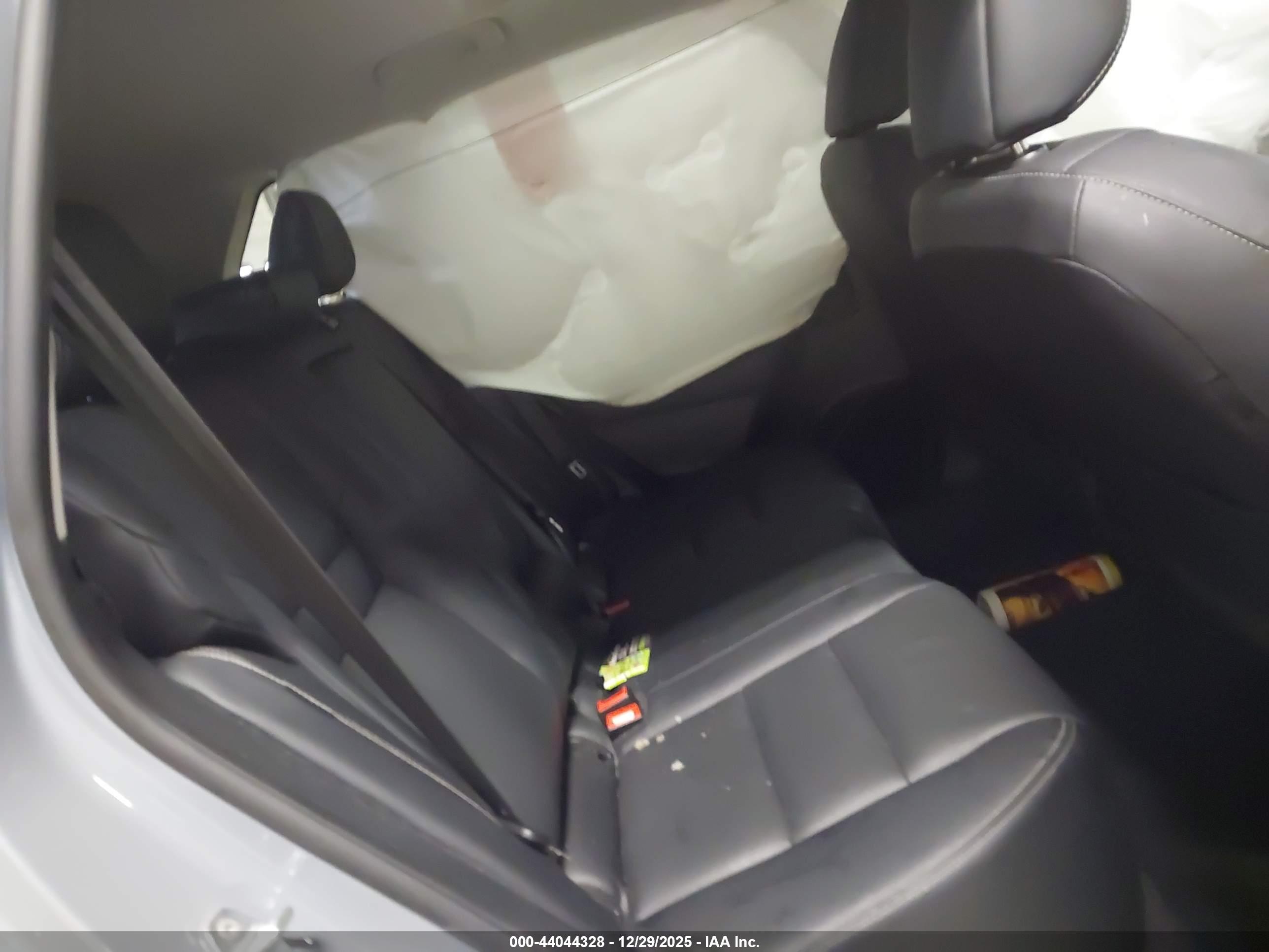 NISSAN ROGUE image 8