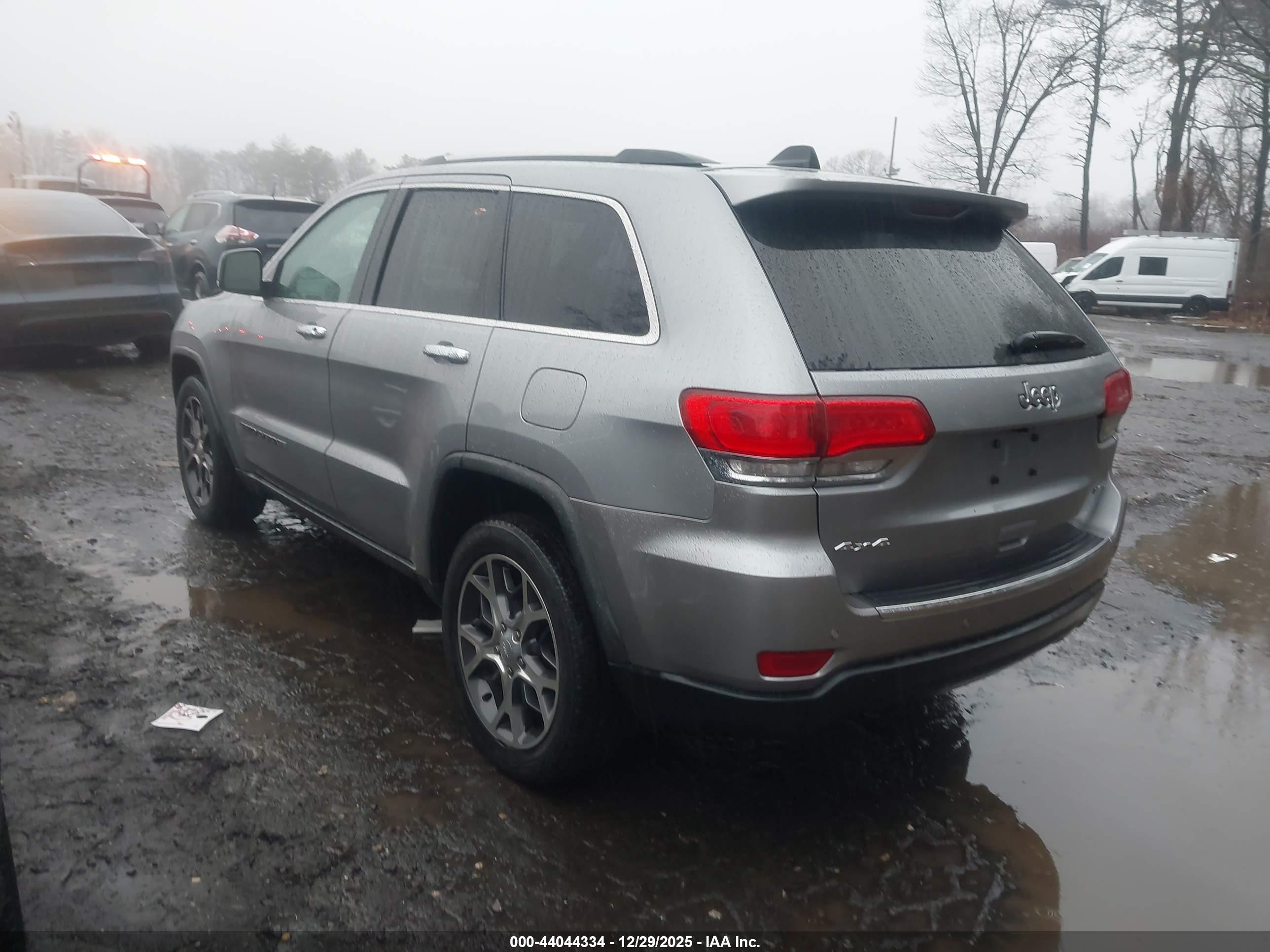 JEEP GRAND image 3