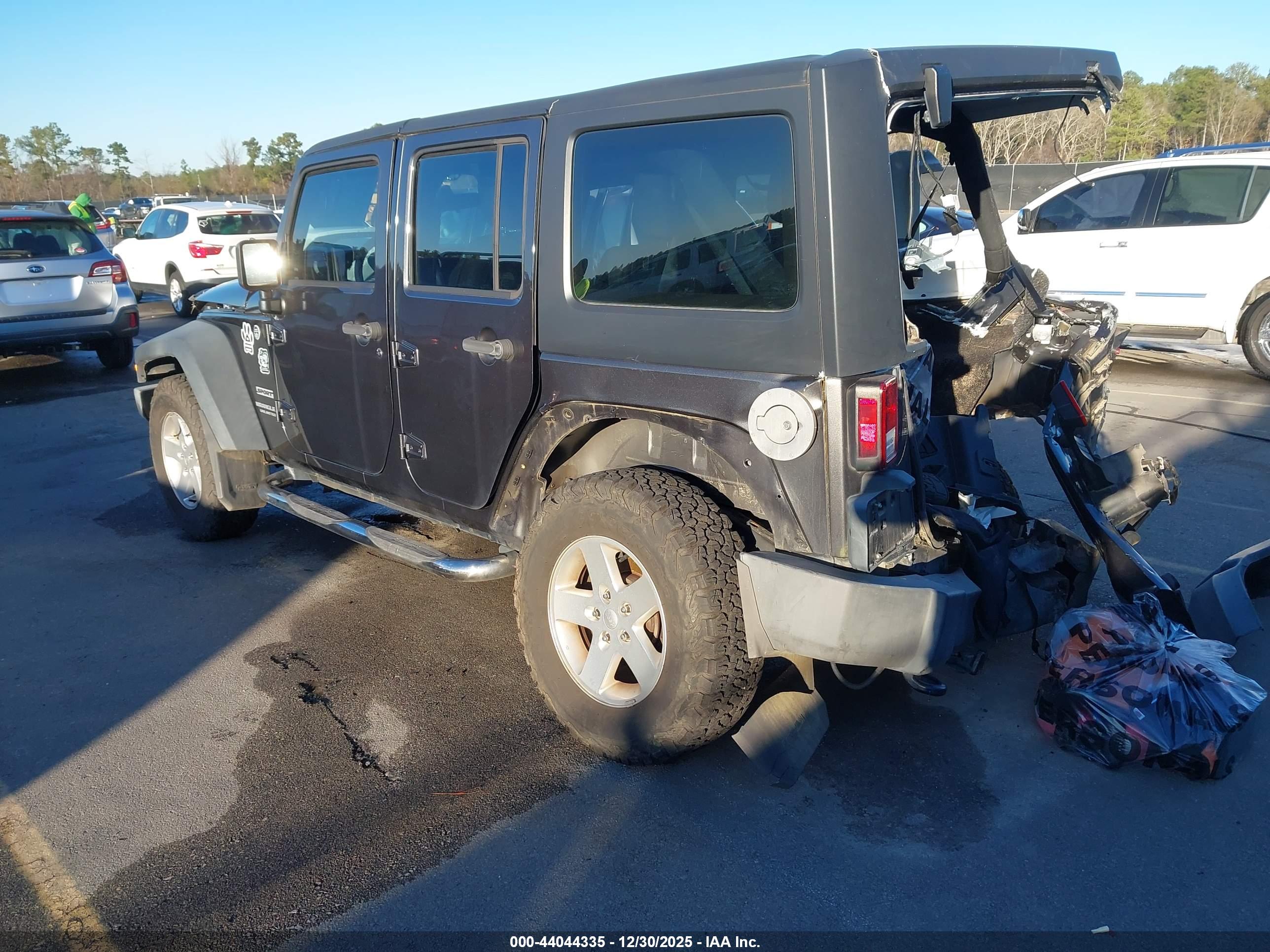 JEEP WRANGLER image 3