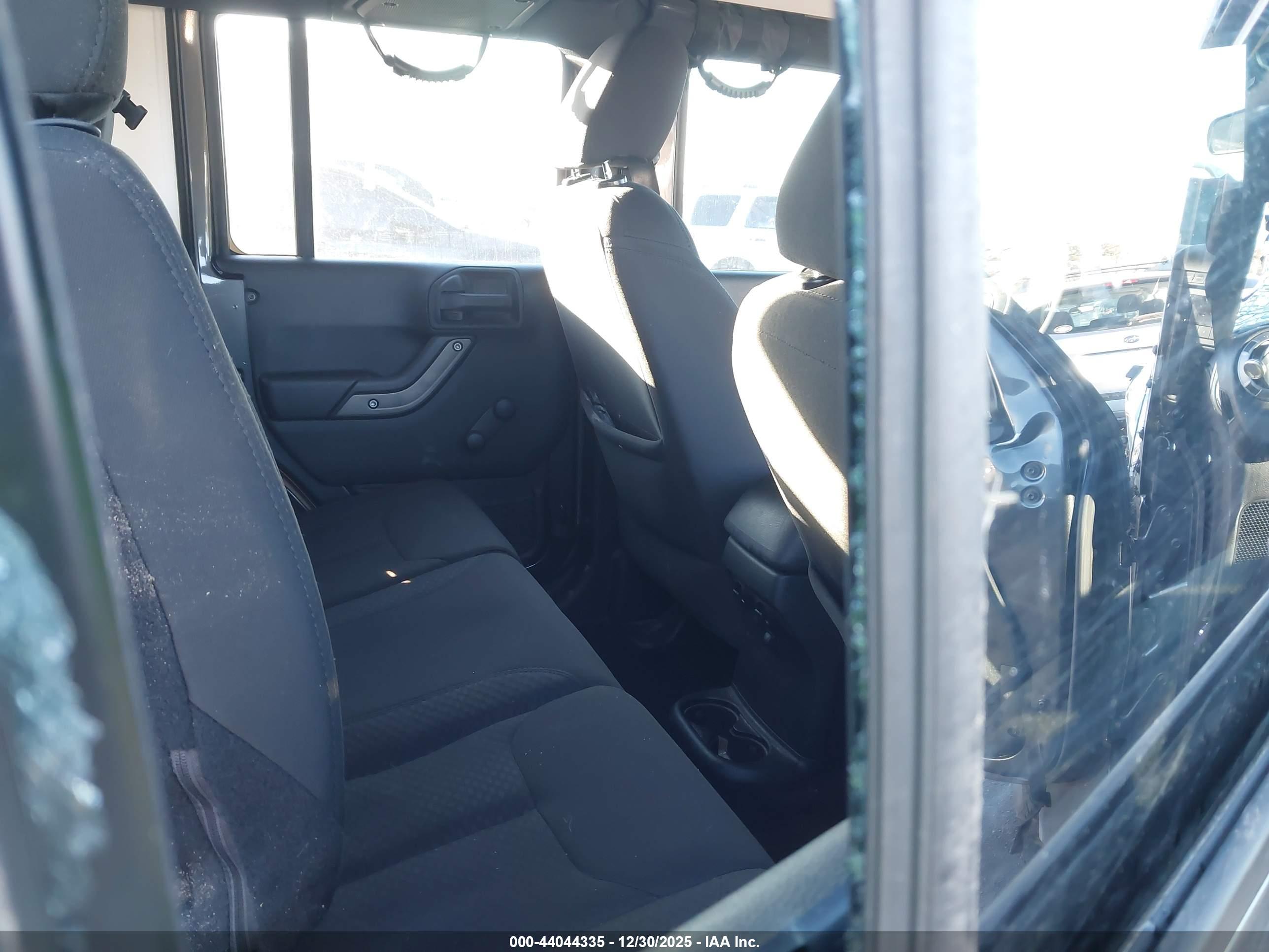 JEEP WRANGLER image 8