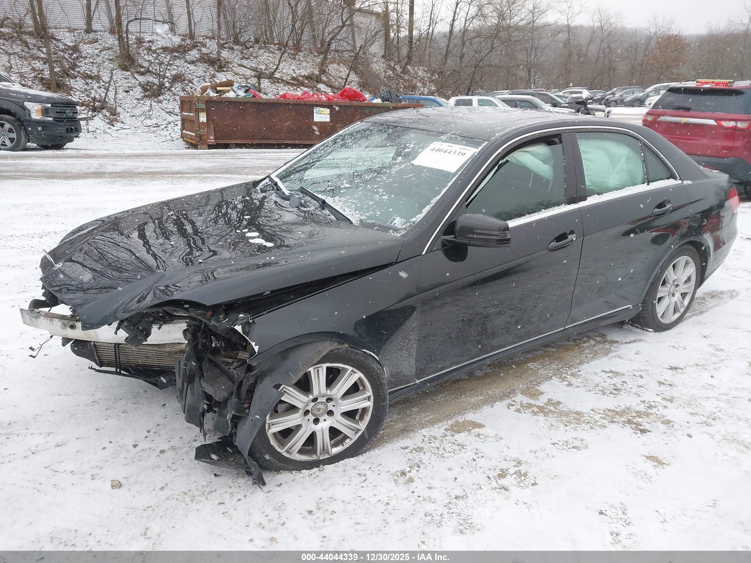 MERCEDES-BENZ E image 2