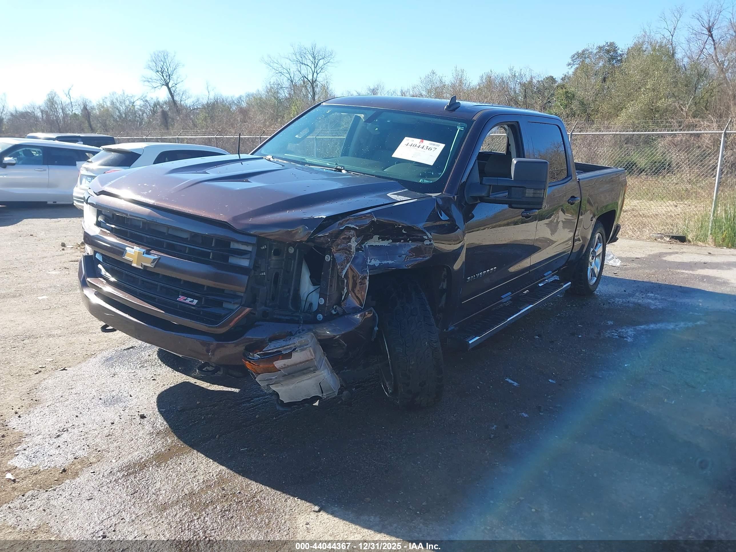 CHEVROLET SILVERADO image 2