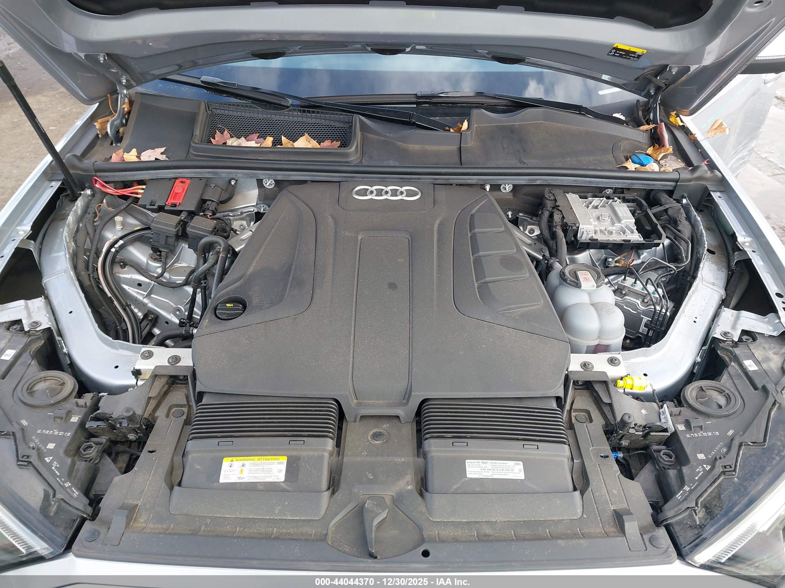 AUDI Q7 image 10