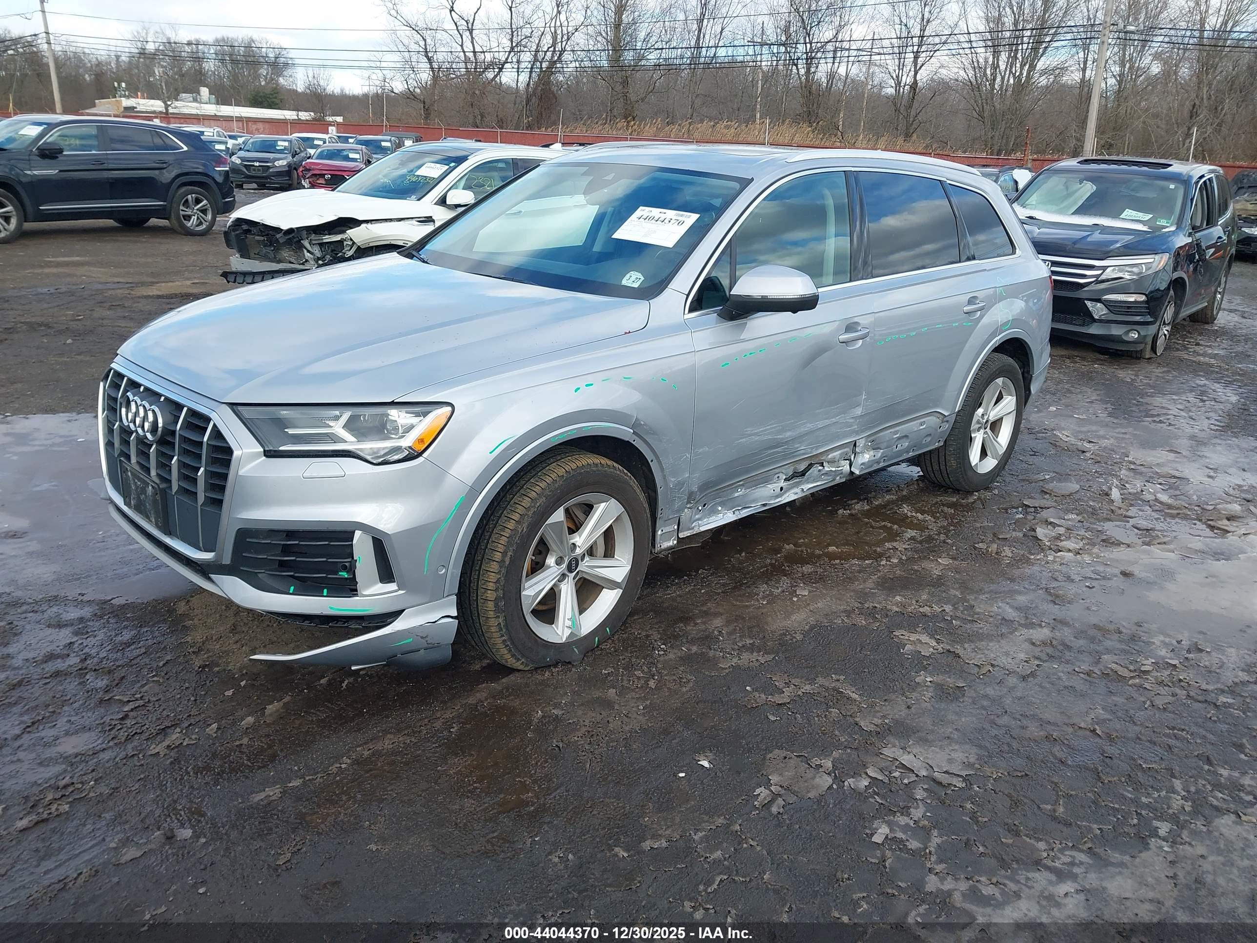 AUDI Q7 image 2