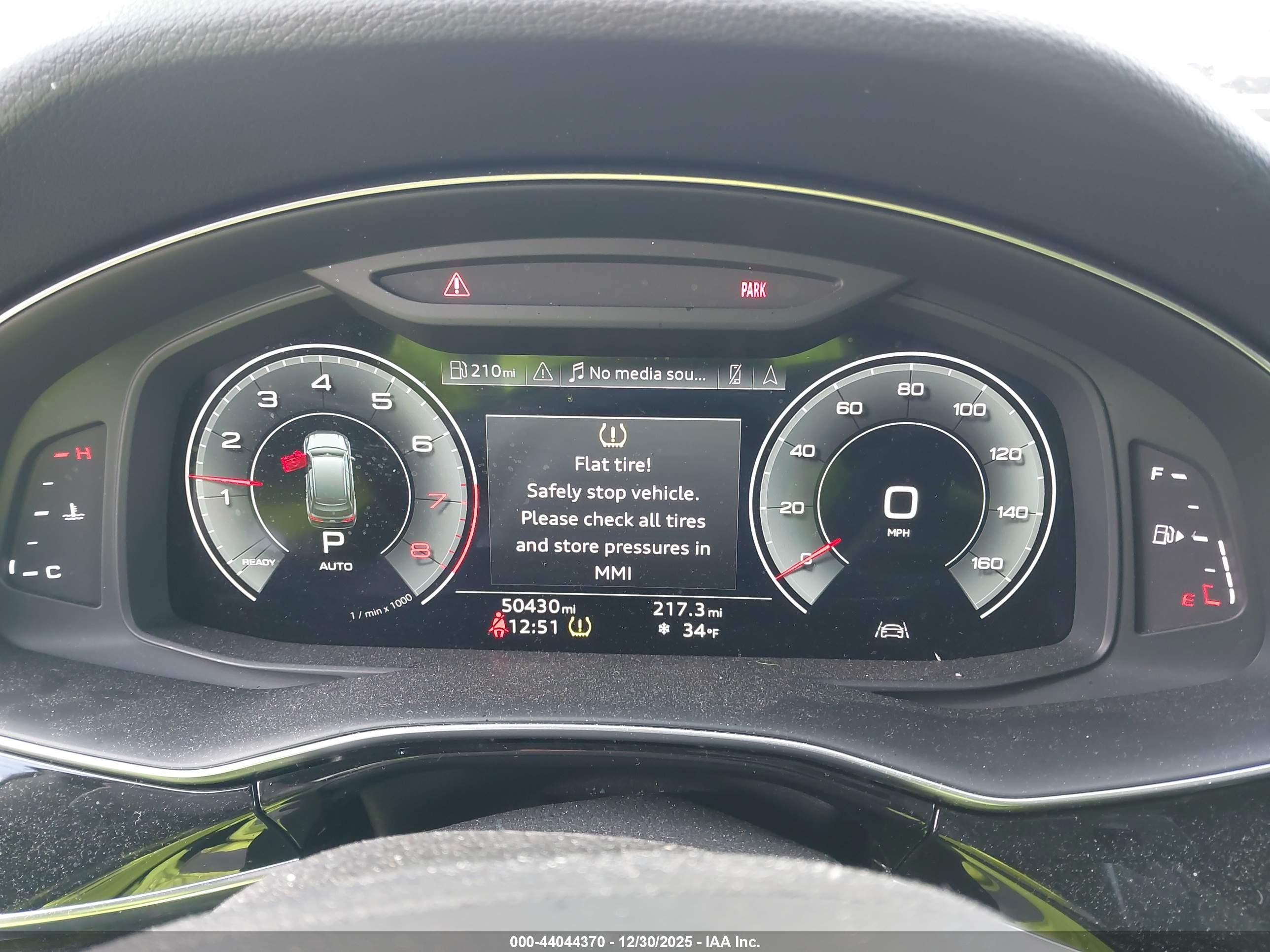 AUDI Q7 image 7
