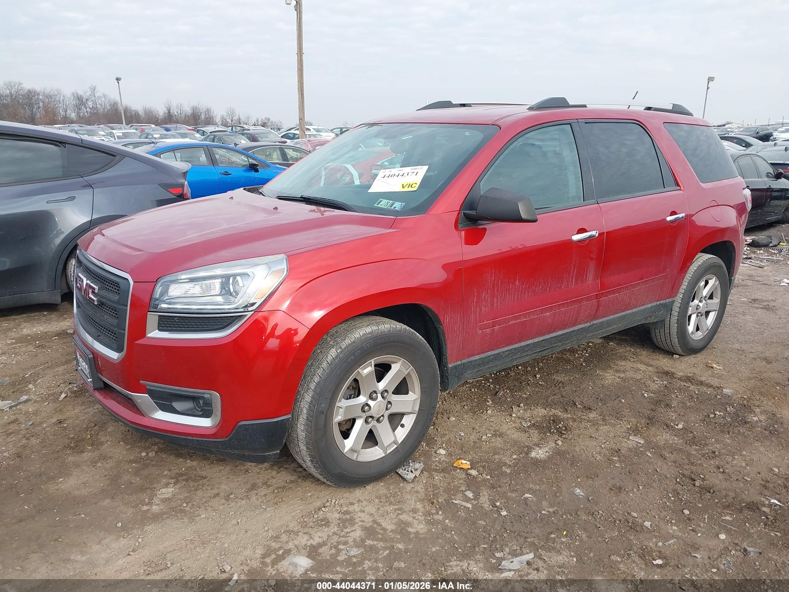 GMC ACADIA image 2